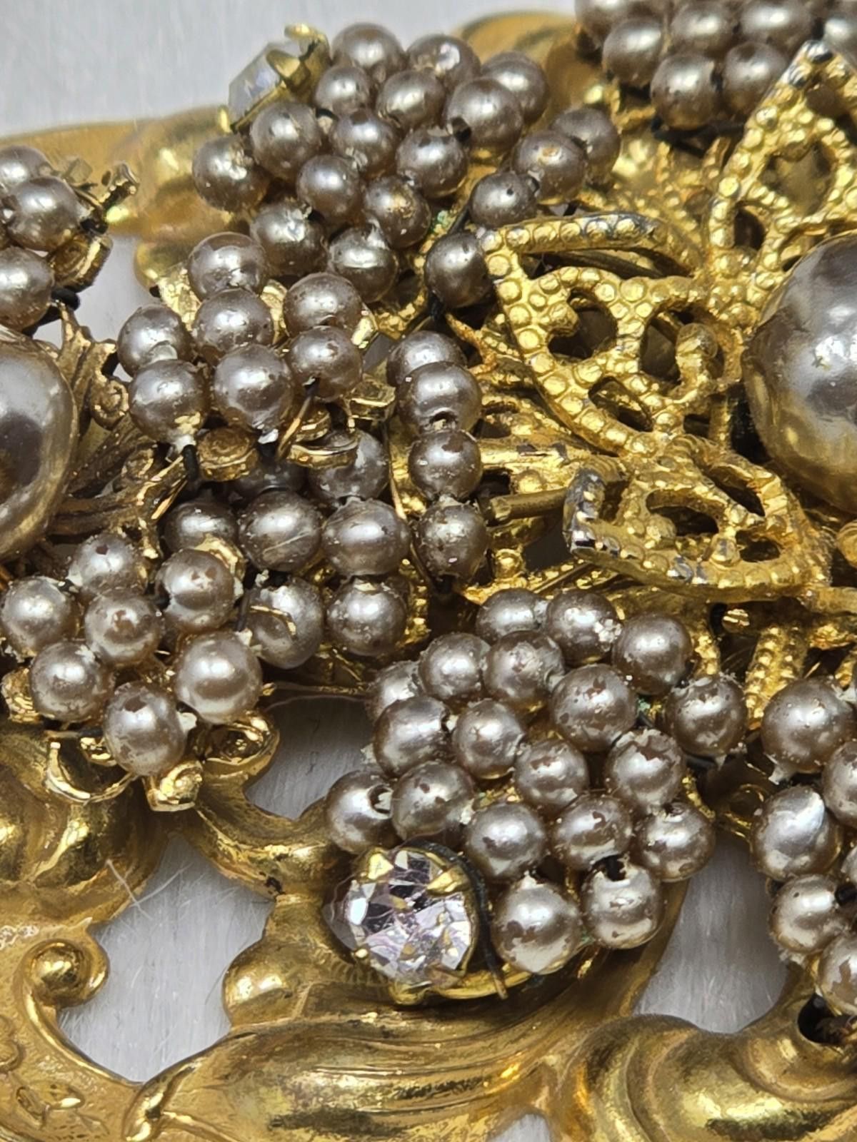 Other Miriam Haskell Pearl Rhinestone Filigree Brooch Size ONE SIZE - 6 Thumbnail