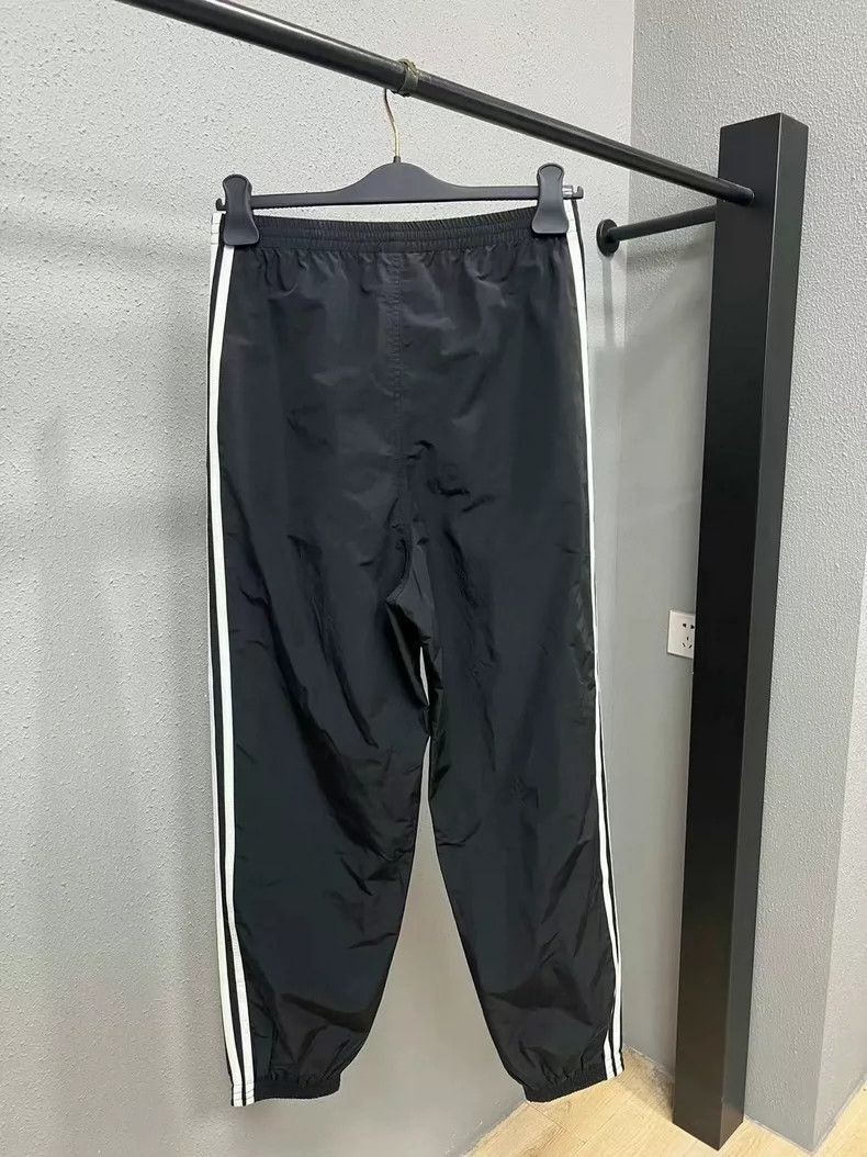 Balenciaga Balenciaga x adidas Nylon Sports Pants-2506 Size US 34 / EU 50 - 3 Thumbnail