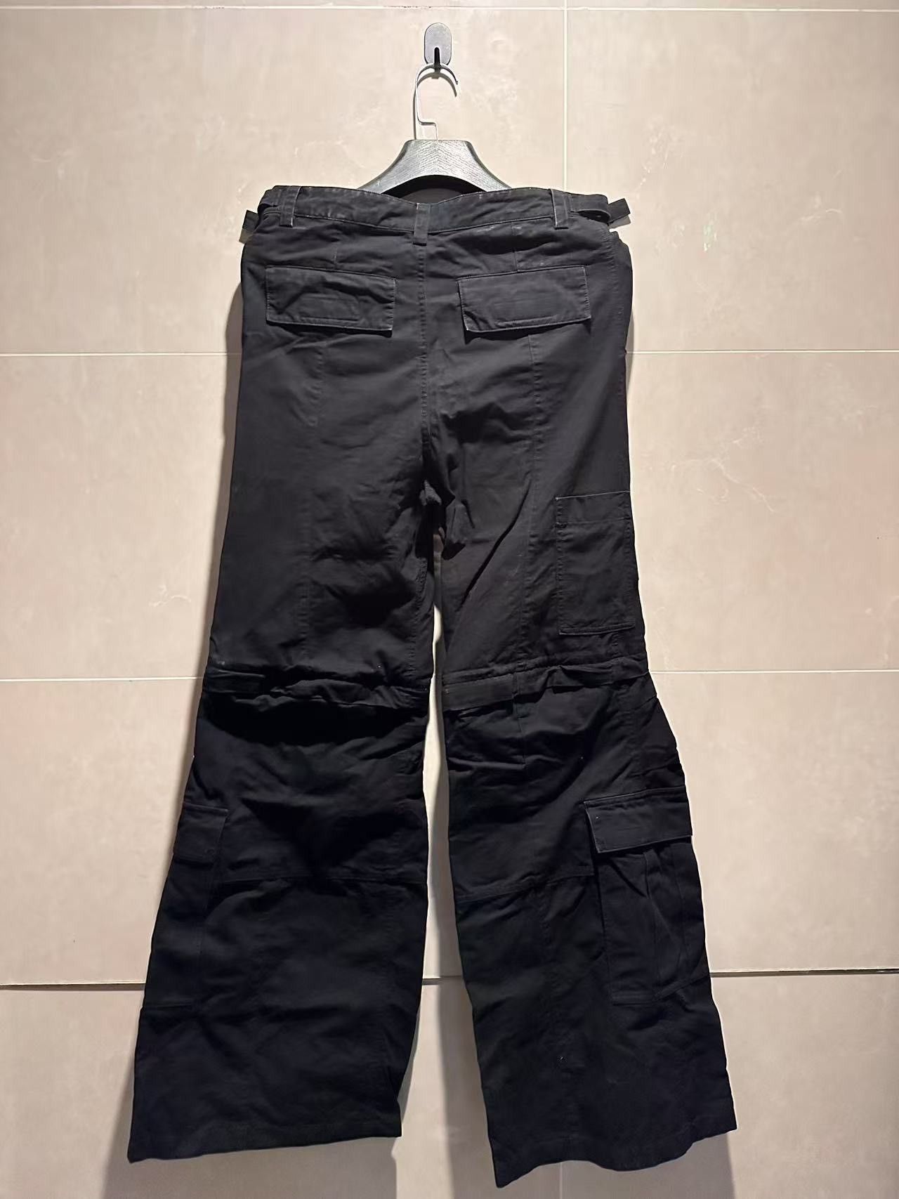 Balenciaga Balenciaga flared cargo Size US 32 / EU 48 - 2 Thumbnail