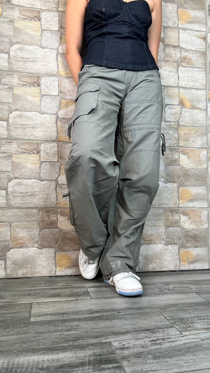Designer × Marithe + Francois Girbaud Marithe Francois Girbaud Parachute Bondage Cargo Pants Size 28" / US 6 / IT 42 - 14 Thumbnail