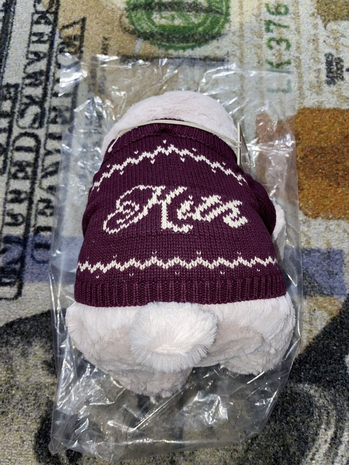 Kith Kith Kithmas Polar Bear Just Us Plush Magma Size ONE SIZE - 4 Thumbnail
