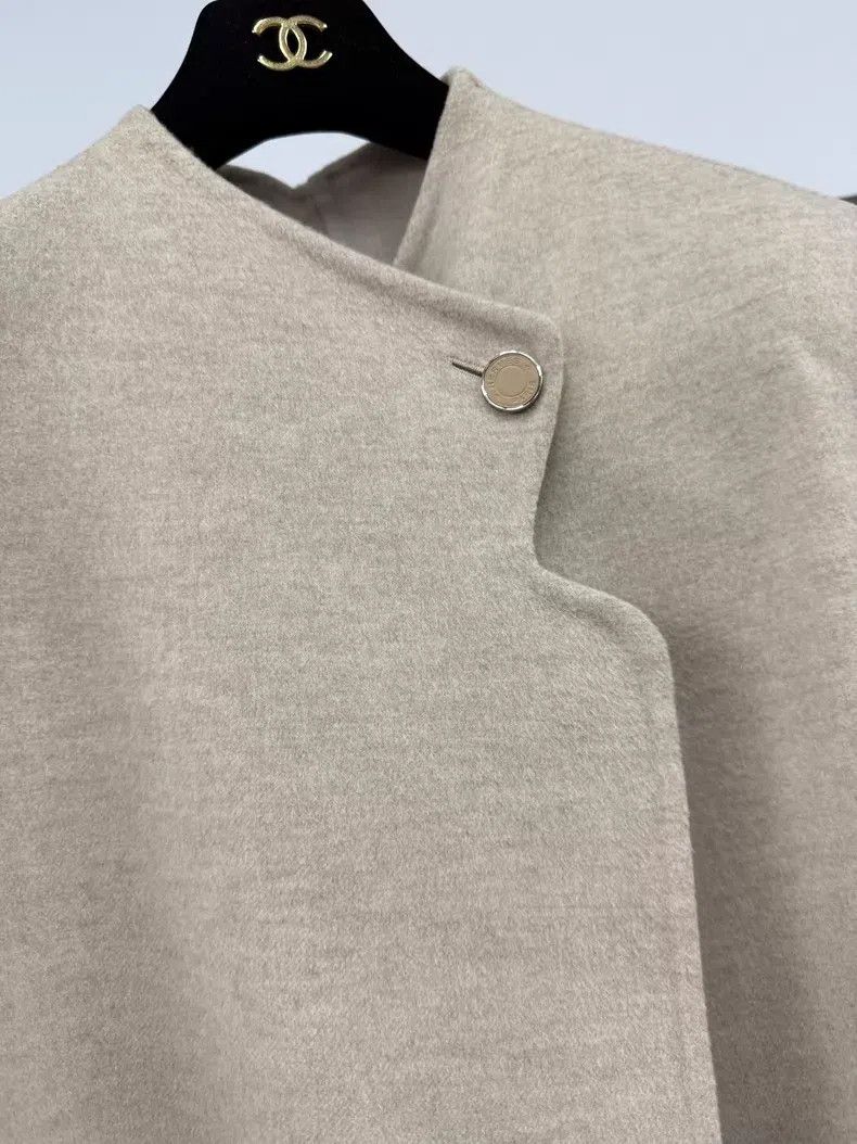 Hermes Hermes Oatmeal Cashmere Vest Size XS / US 0-2 / IT 36-38 - 2 Thumbnail