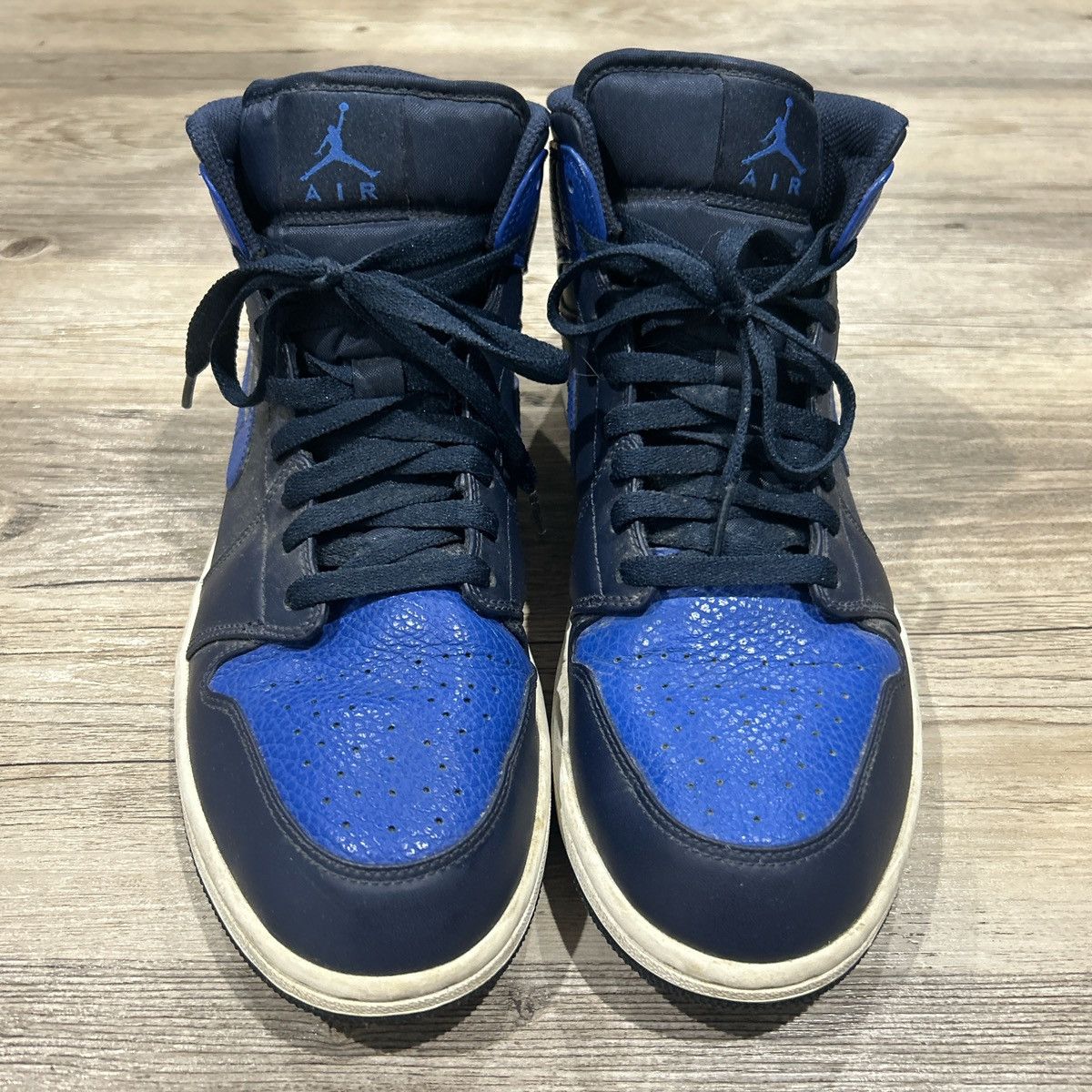 Jordan Brand × Nike Jordan 1 Royal Obsidian Size US 10.5 / EU 43-44 - 2 Thumbnail