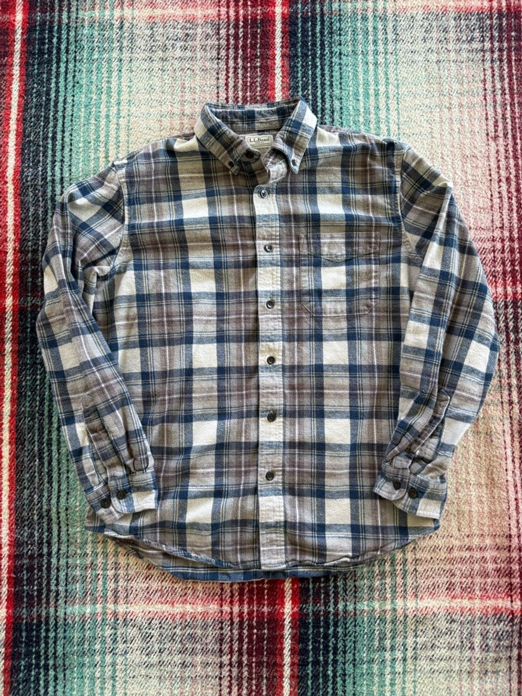 L.L. Bean L.L.Bean Plaid Casual Button Down Flannel Shirt M Blue White Size US M / EU 48-50 / 2 - 1 Thumbnail