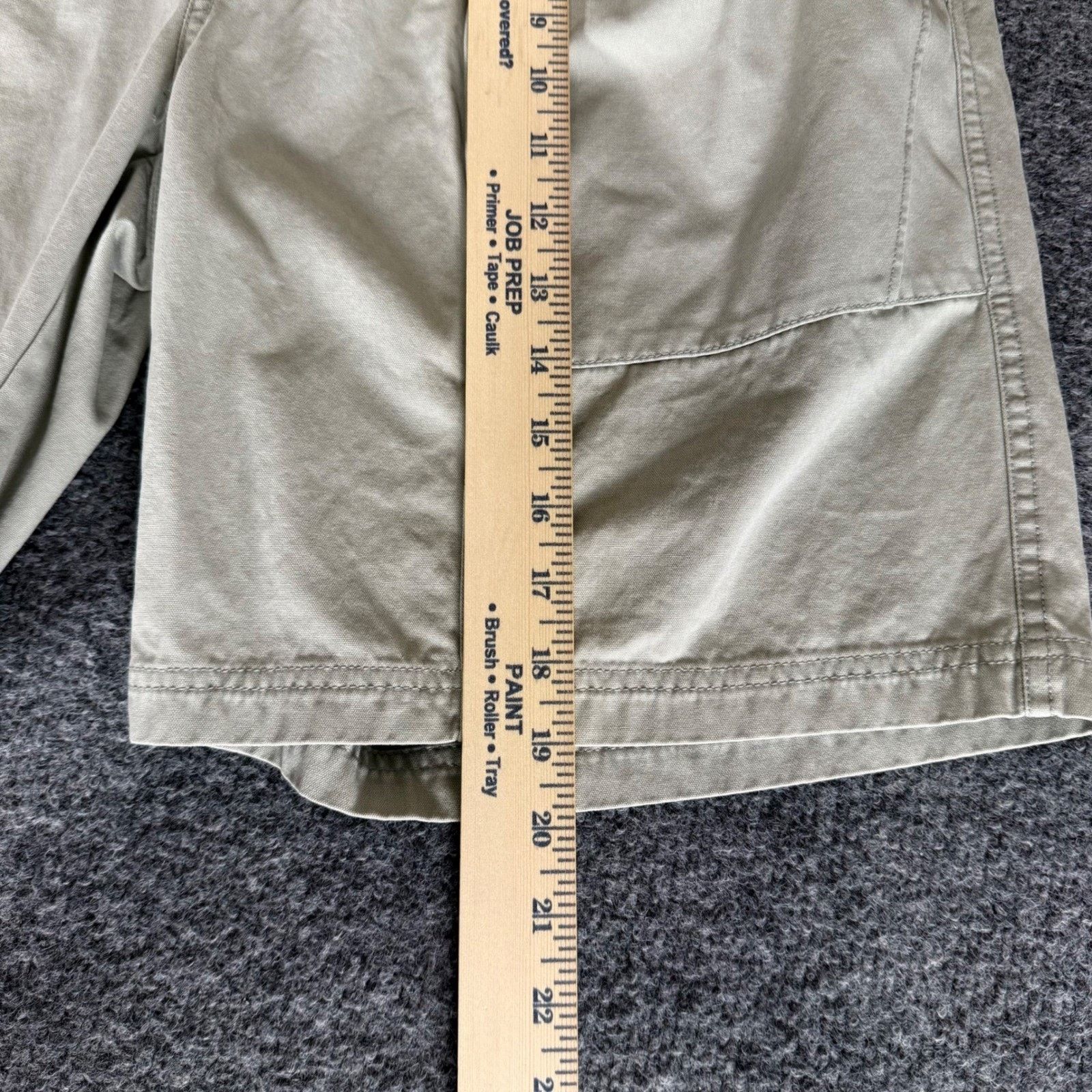 Tommy Bahama Tommy Bahama Relax Mens 34 Olive Pleated Cotton Chino Shorts Size US 34 / EU 50 - 7 Thumbnail