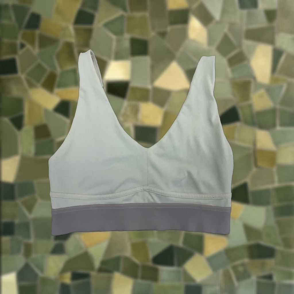 Fabletics Fabletics Womens Sports Bra White Purple Racerback Adjustable Wireless One Size Unknown Sized Vintage No N/A Size ONE SIZE - 1 Thumbnail