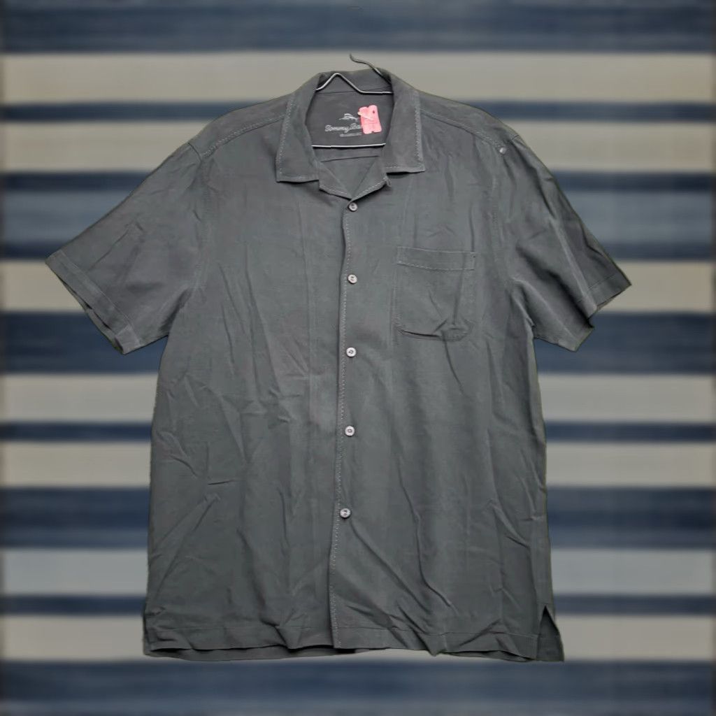 Tommy Bahama Tommy Bahama Silk Shirt Mens L Short Sleeve Relax Camp Hawaii Black Preppy Shirt Size US L / EU 52-54 / 3 - 1 Thumbnail