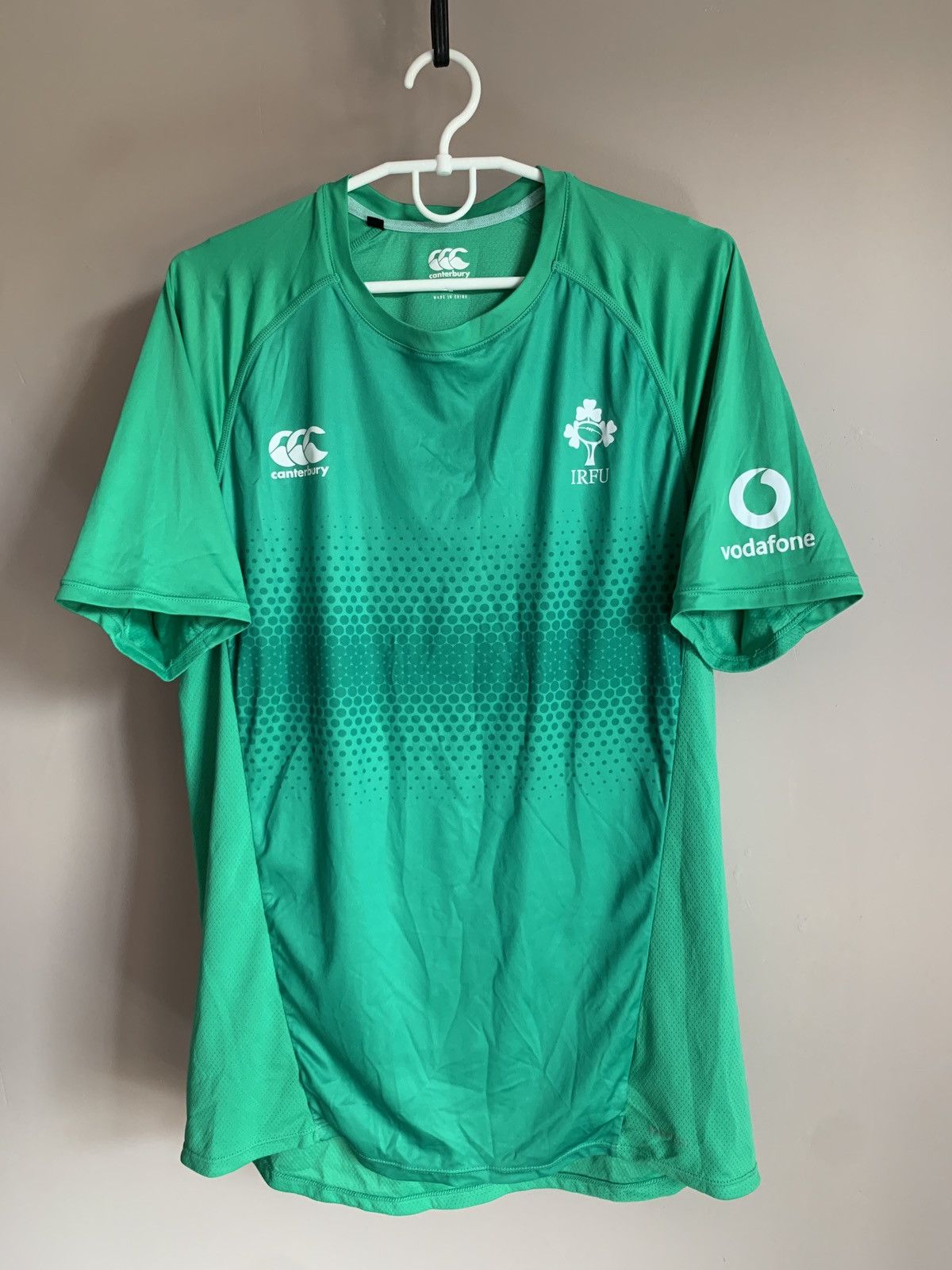 Canterbury of New Zealand Ireland Training Rugby Union Shirt Canterbury Jersey Size L Size US L / EU 52-54 / 3 - 1 Thumbnail