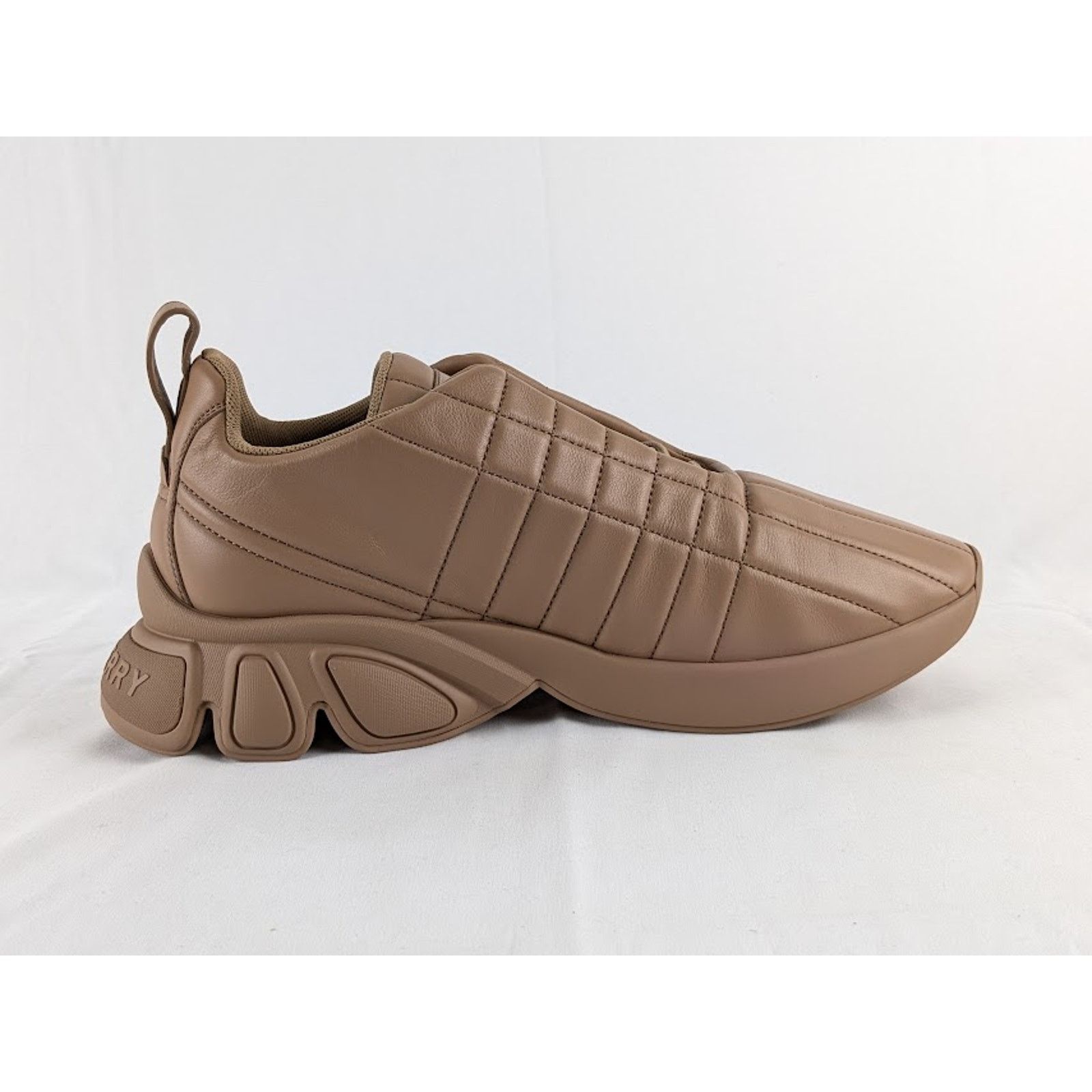 Burberry o1rshd1 Low Top Sneaker on Rubber Sole in Dark Biscuit Size US 12.5 / EU 45-46 - 5 Thumbnail