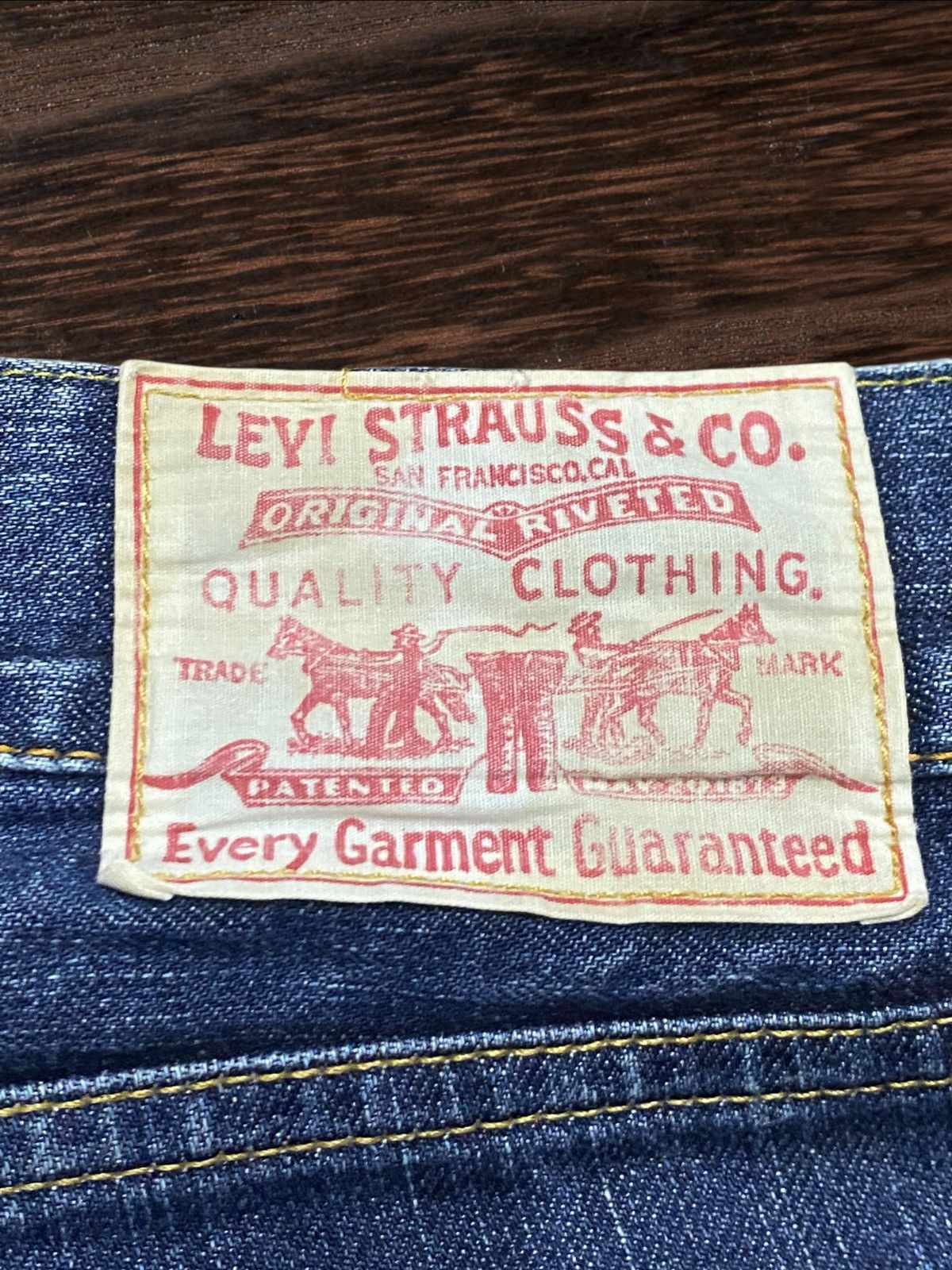 Levi's Vintage Levis Faded Wash Distressed Staright Jeans Size US 31 - 12 Thumbnail