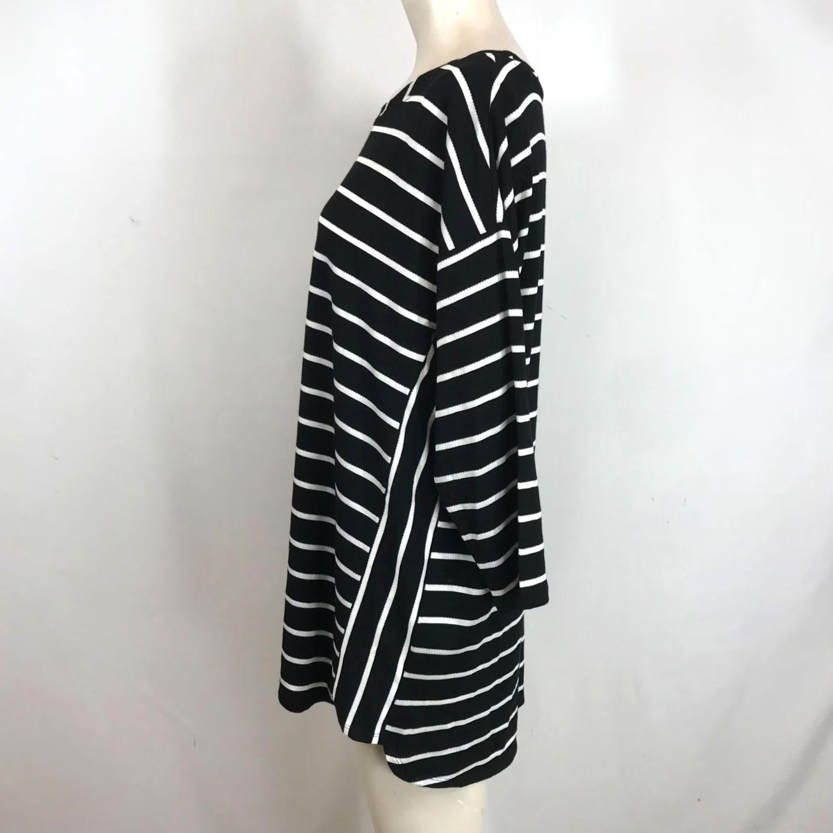 Vintage CHICO'S WOMEN'S BLACK WHITE STRIPE 3/4 SLEEVE TUNIC TOP Size 2 Size XS / US 0-2 / IT 36-38 - 6 Thumbnail