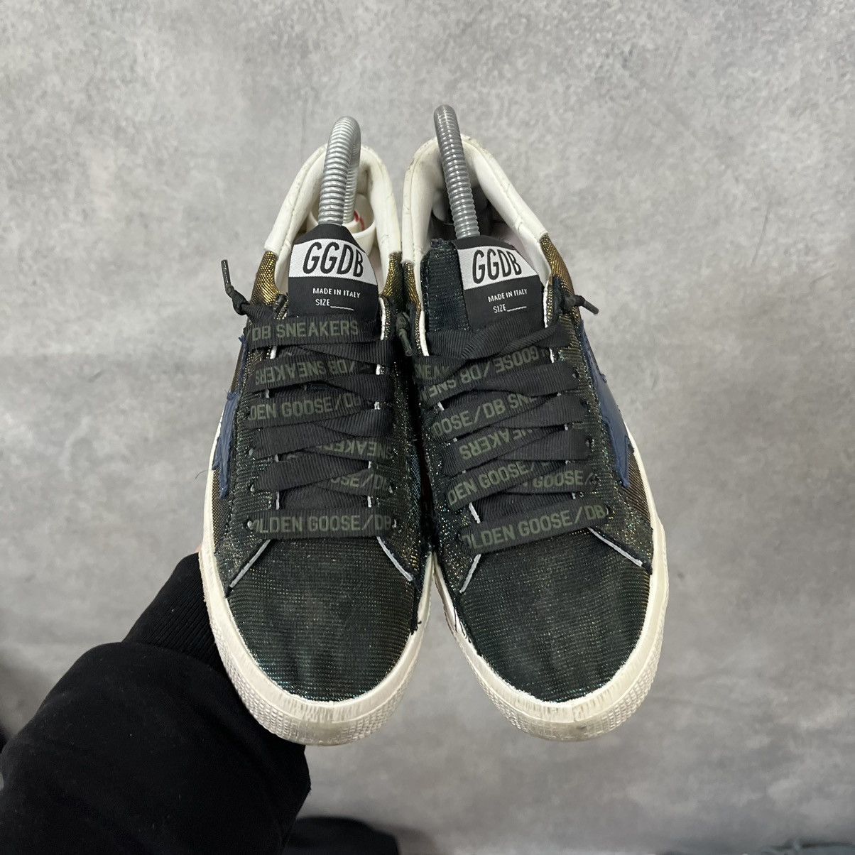 Golden Goose Golden goose shoes sneakers low top Size US 7 / IT 37 - 3 Thumbnail