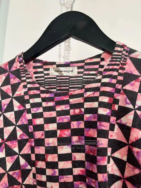 Comme des Garcons COMME des GARÇONS Pink Geometric Print Women's T-Shirt . Size M / US 6-8 / IT 42-44 - 3 Thumbnail