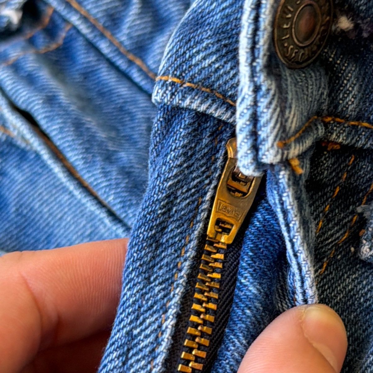 Levi's 90s vintage darkwash blue levis bootcut jeans orange tab Size US 31 - 2 Thumbnail