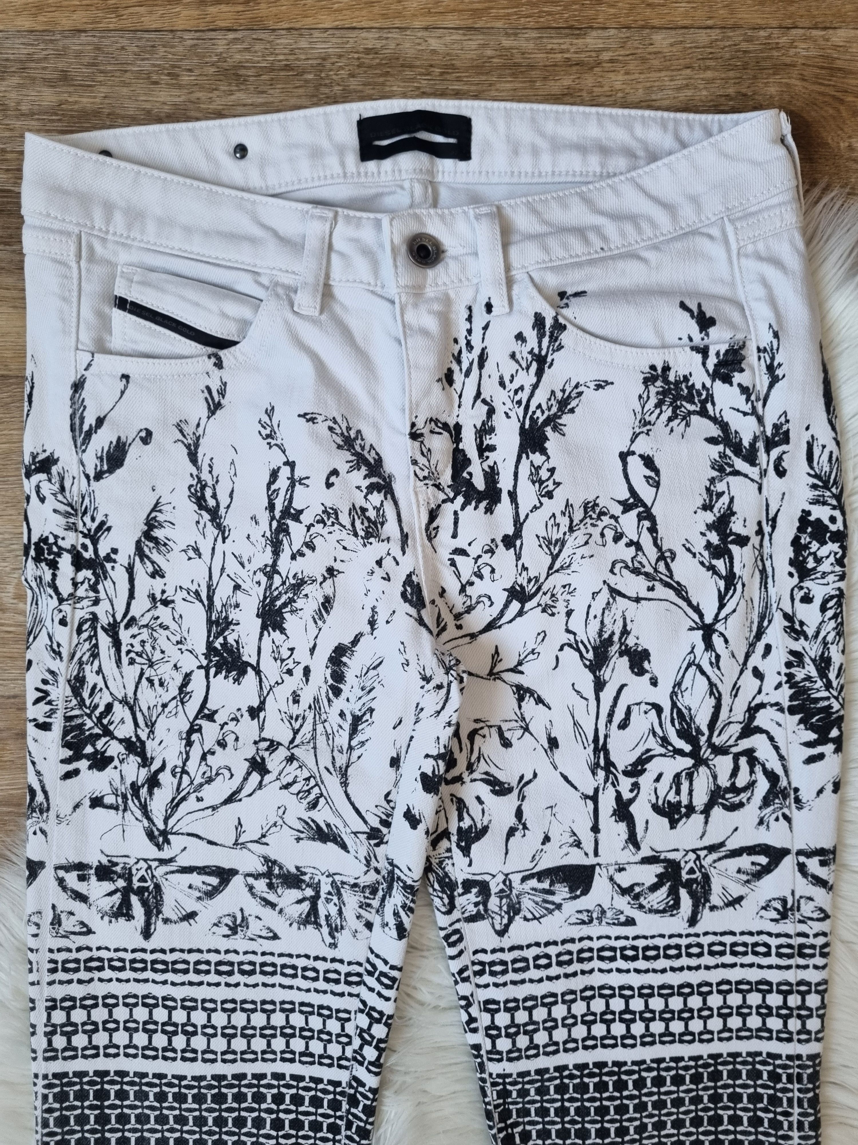 Diesel Black Gold Vintage Diesel Black Gold Butterfly Printed Womens Denim Size 27" / US 4 / IT 40 - 3 Thumbnail