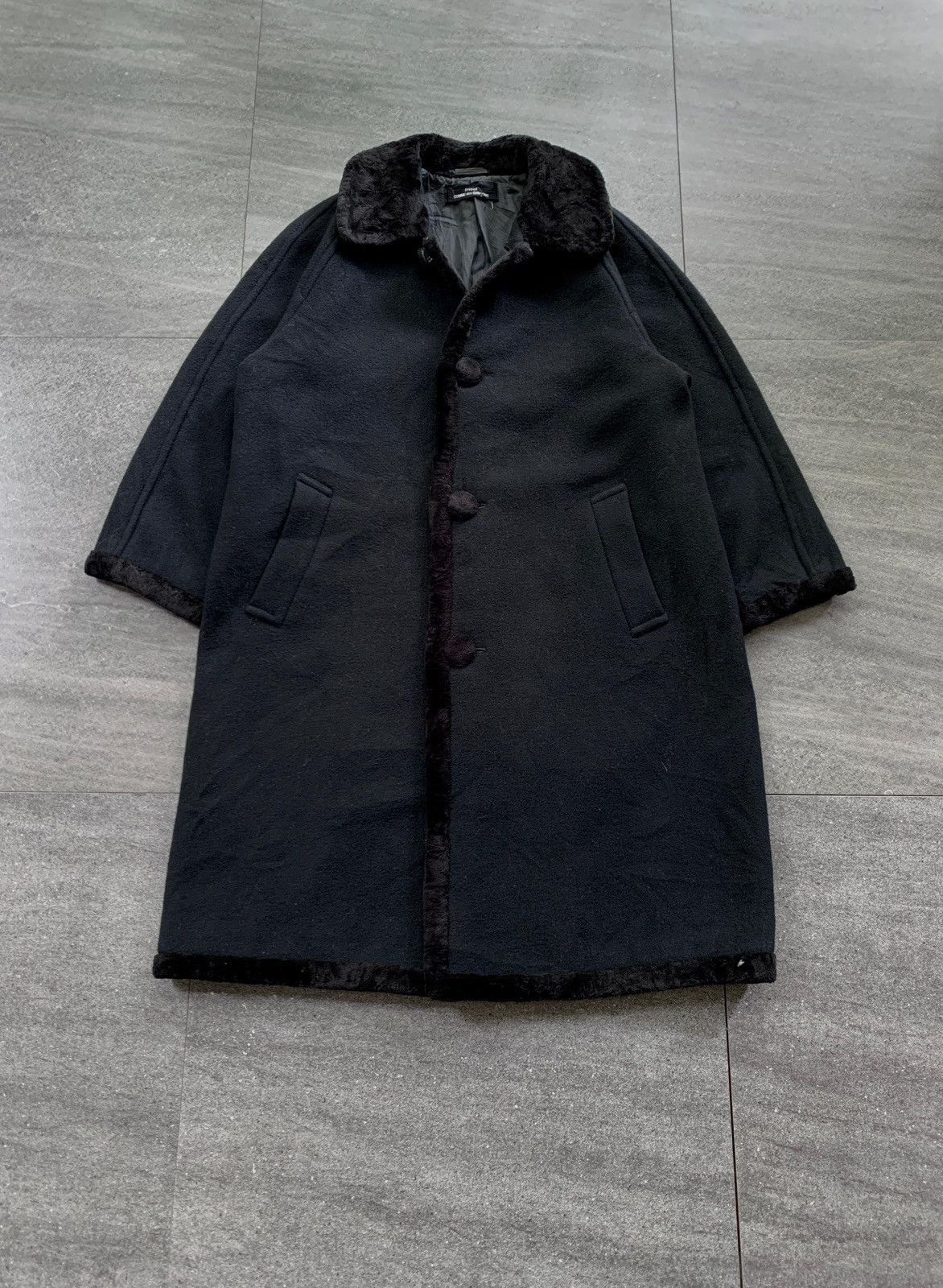 Comme des Garcons FREE TAX! 1991 Heavy Wool Fur Collared Coat Jacket Size US M / EU 48-50 / 2 - 2 Thumbnail