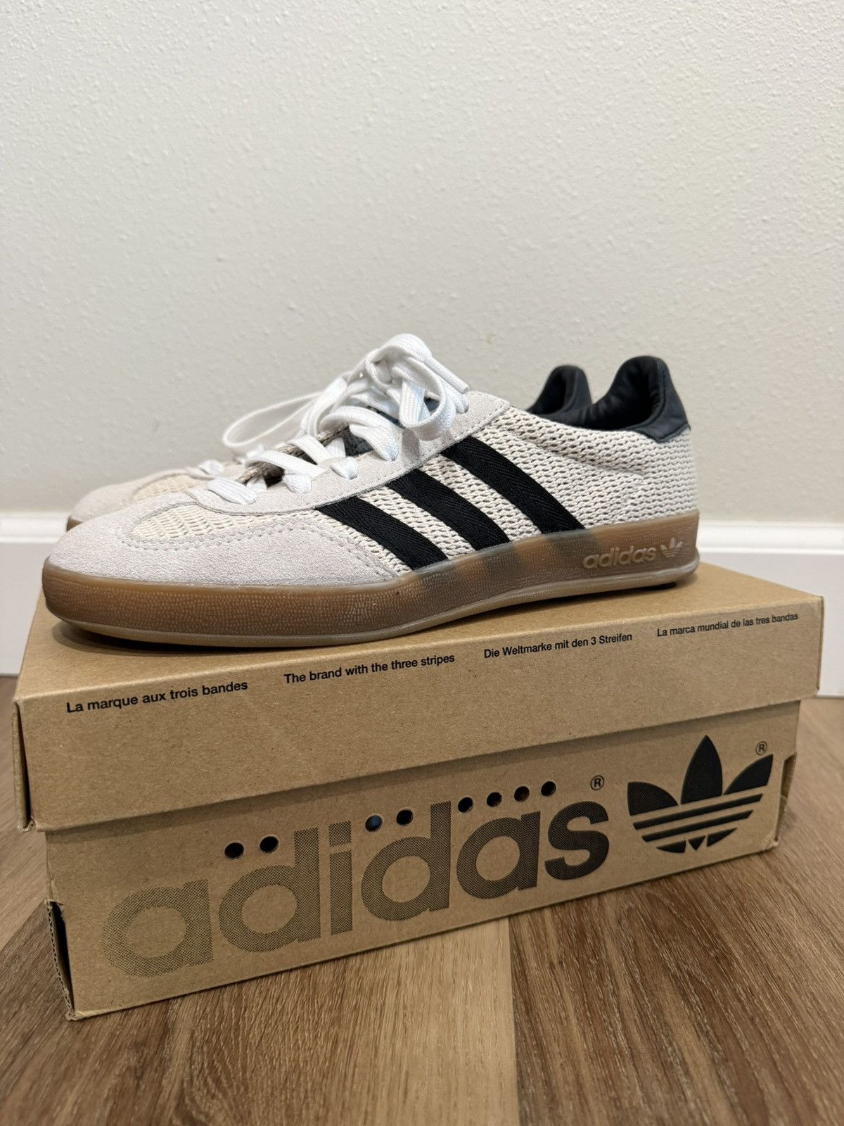 Adidas Adidas Gazelle Indoor ‘Alumina Black’ Size US 6 / EU 39 - 2 Thumbnail