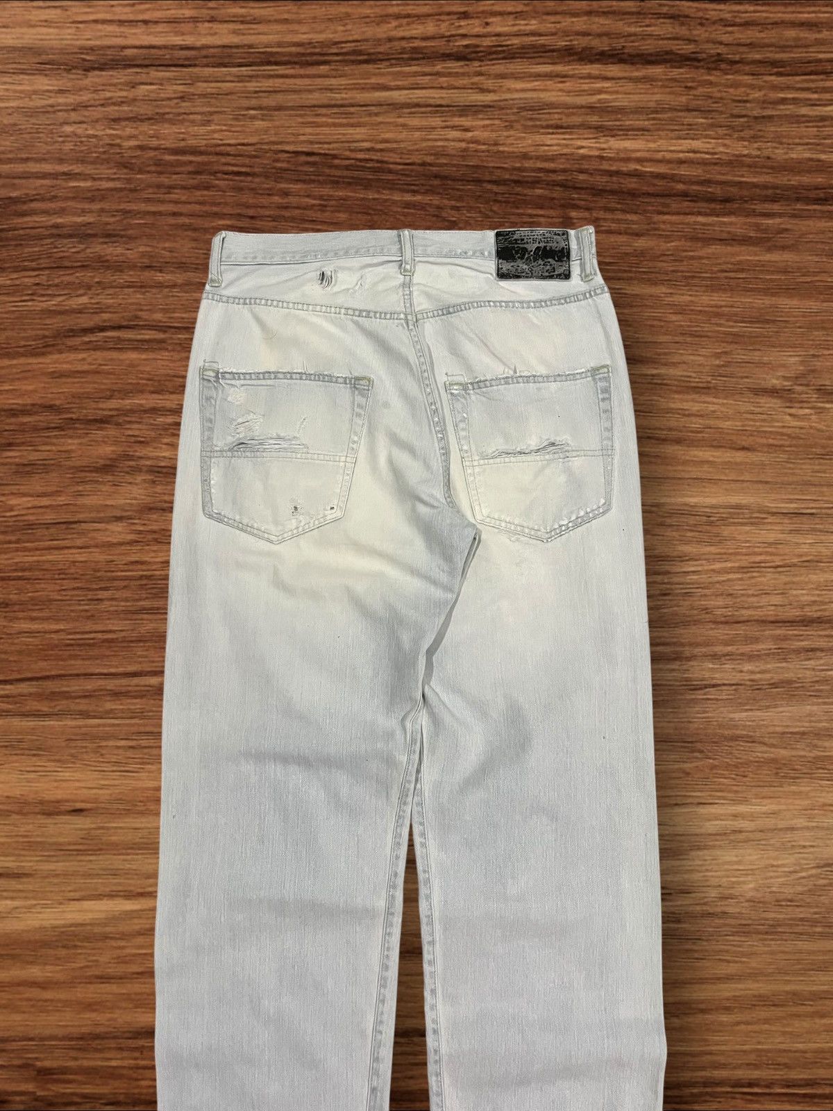 If Six Was Nine × Japanese Brand × Le Grande Bleu (L.G.B.) Vintage Japanese Brand Light Blue Washed Trashed Ripped Jean Size US 32 / EU 48 - 5 Thumbnail