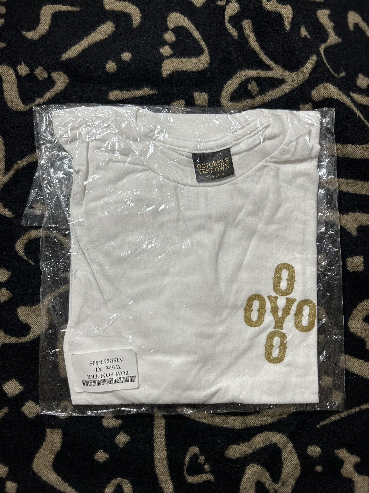 Drake × October's Very Own 2014 Pom Pom Tshirt Size US XL / EU 56 / 4 - 1 Thumbnail