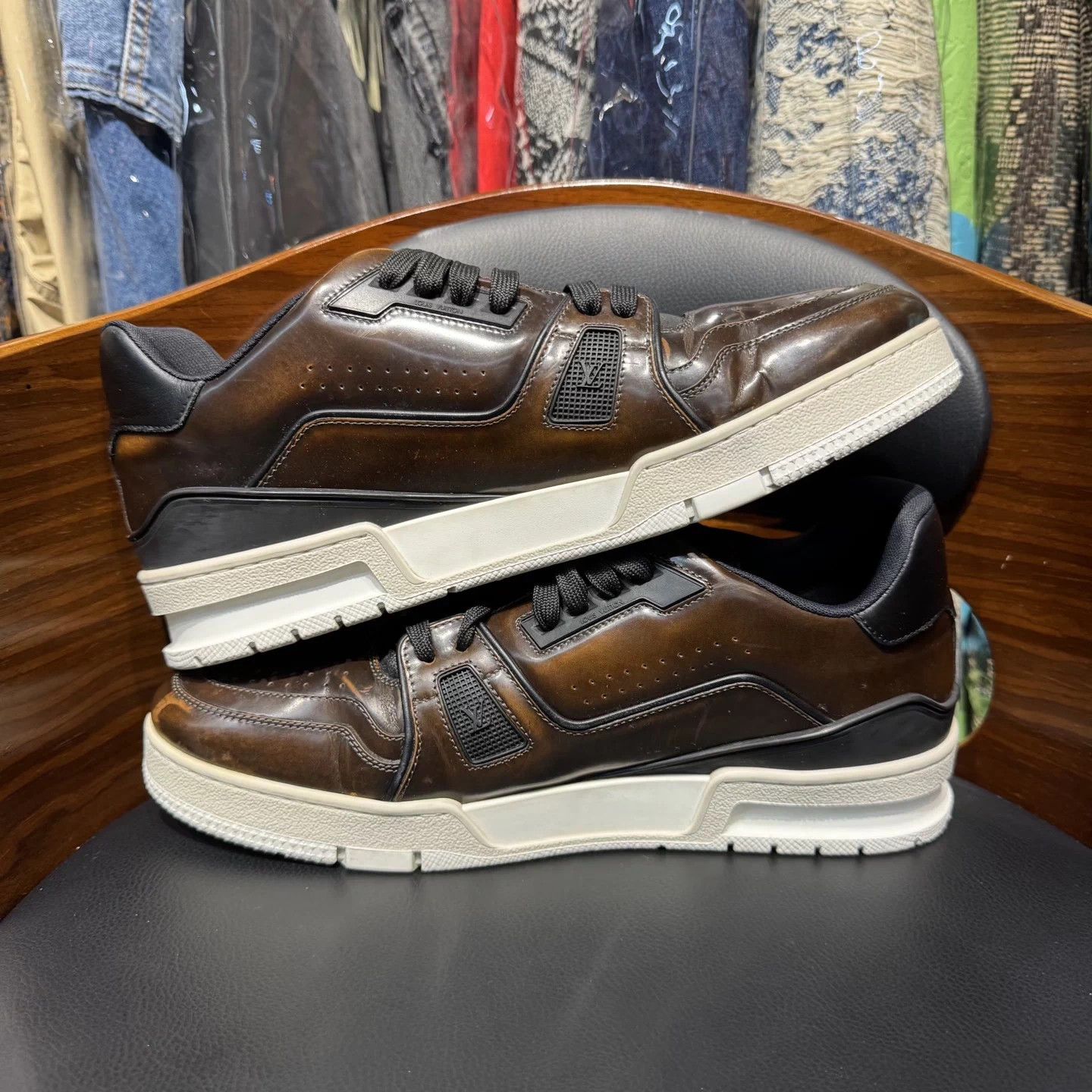 Louis Vuitton LV Trainer 8.5 White/Brown Vintage Mint Condition Size US 8.5 / EU 41-42 - 7 Thumbnail