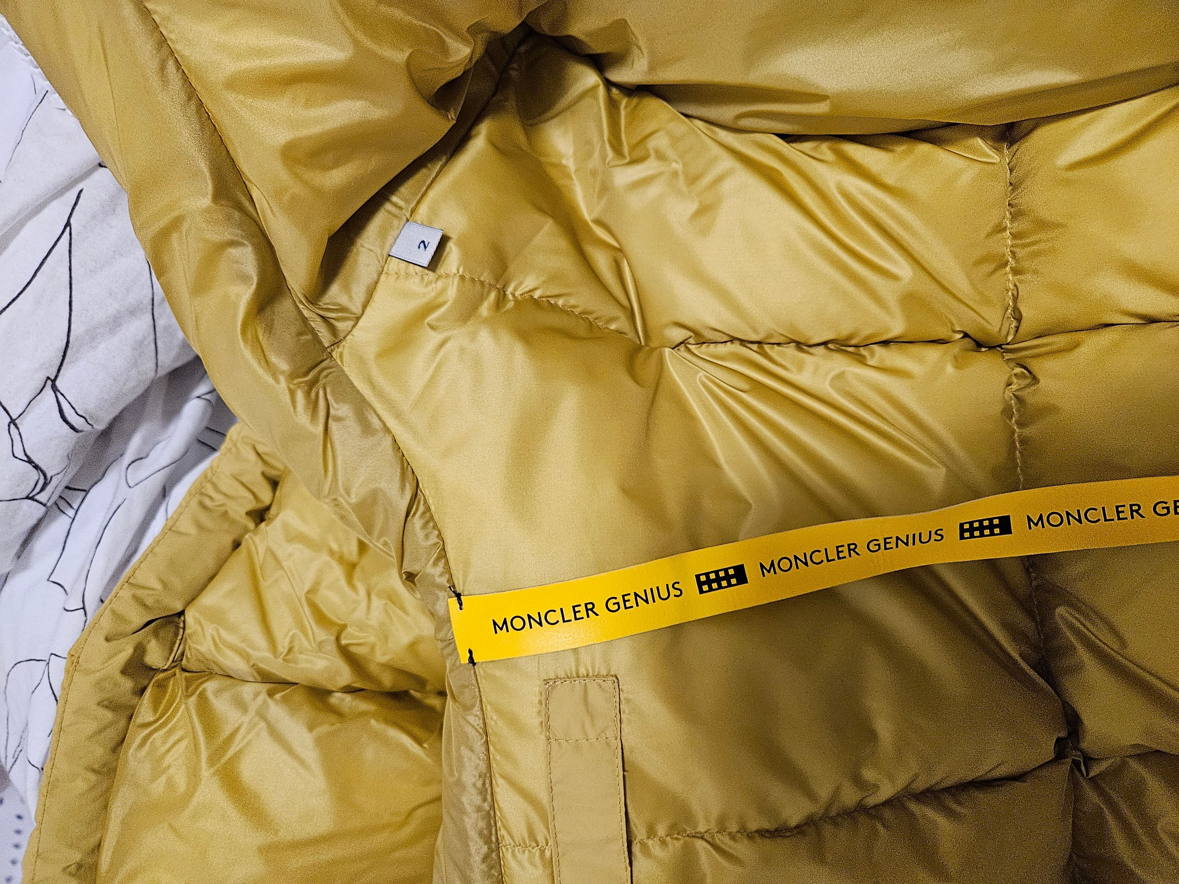 Moncler Genius 1 Moncler x JW Anderson Oversized Wintefold Down Jacket Size US M / EU 48-50 / 2 - 8 Thumbnail