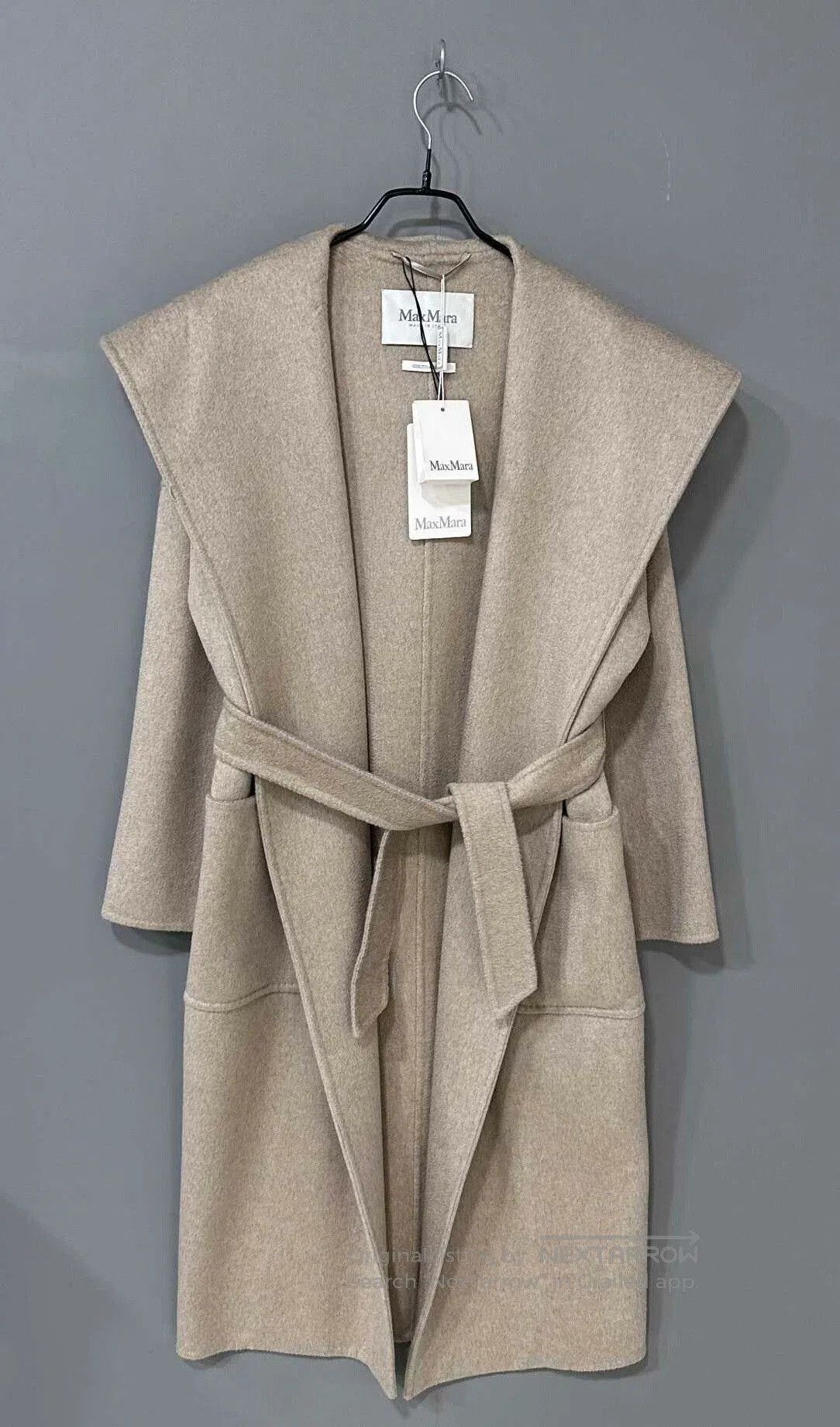 Other pure cashmere rialto robe coat by MaxMara. Size US L / EU 52-54 / 3 - 1 Thumbnail
