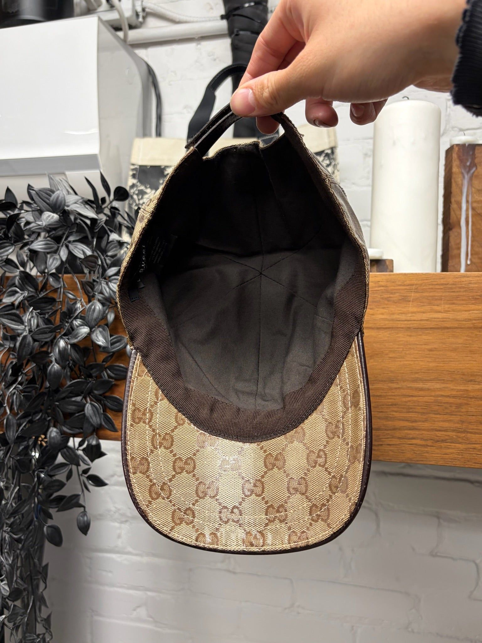 Gucci Gucci Coated Brown Canvas Leather Strap-Back Baseball Cap Size ONE SIZE - 5 Thumbnail
