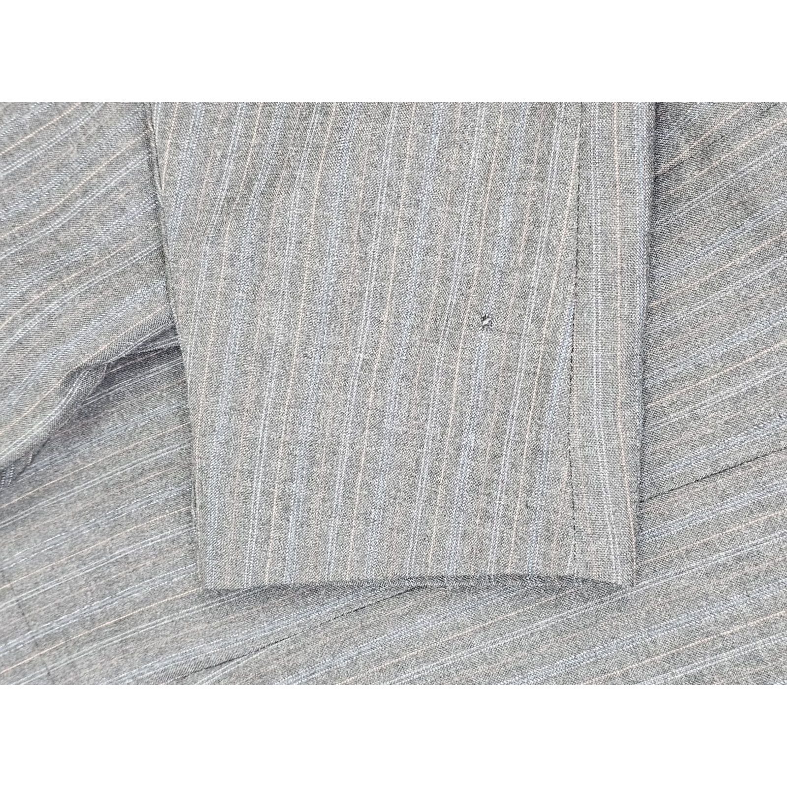 Vintage Sergio Valente 2 Piece Wool Lined Suit Men’s Jacket 40R Pants 34x31 Gray Pinstripe Size 40R - 2 Thumbnail