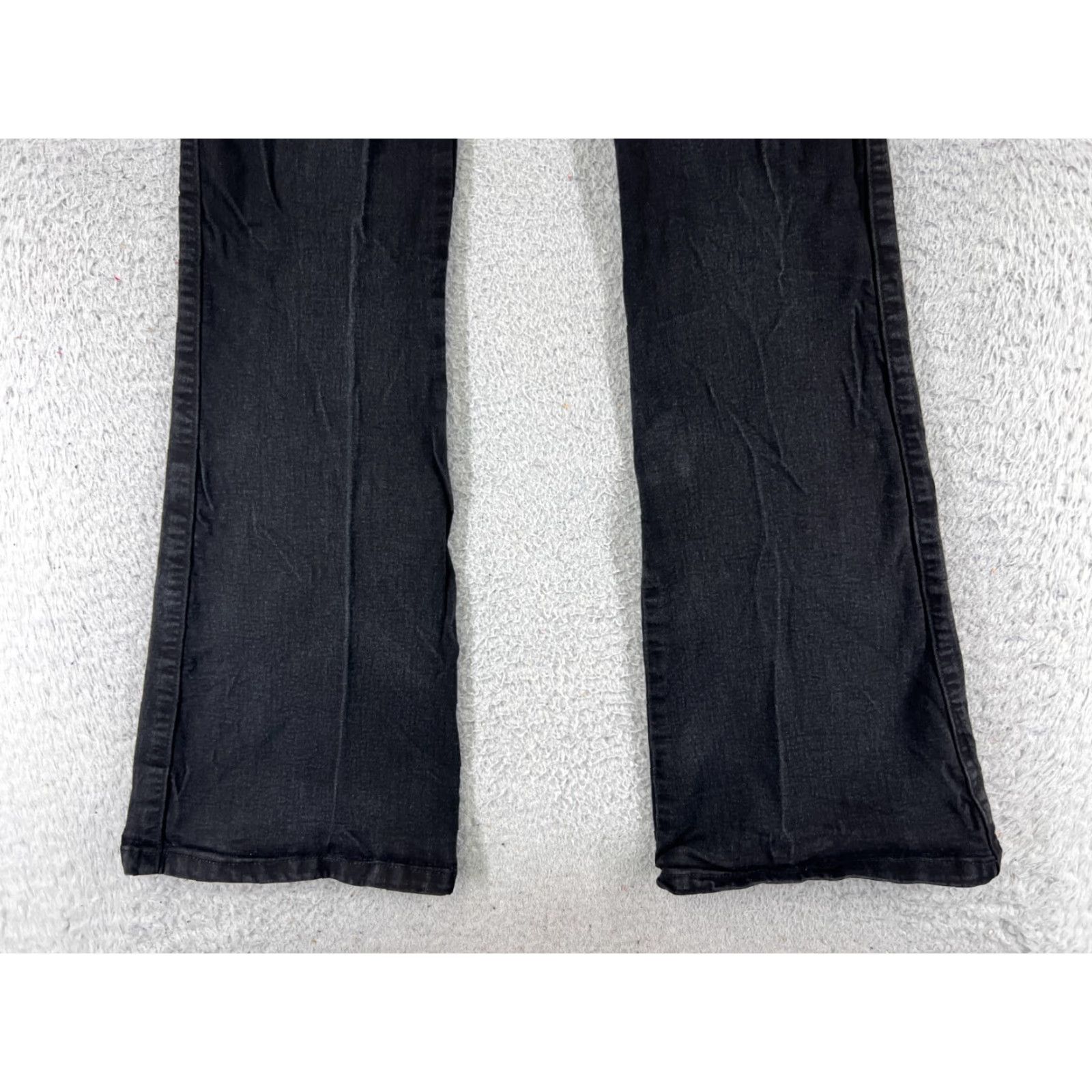 Fashion Nova Fashion Nova Jeans Juniors 7 Black Denim Flared Rayon Cotton Blend 23x31 Size 28" / US 6 / IT 42 - 2 Thumbnail