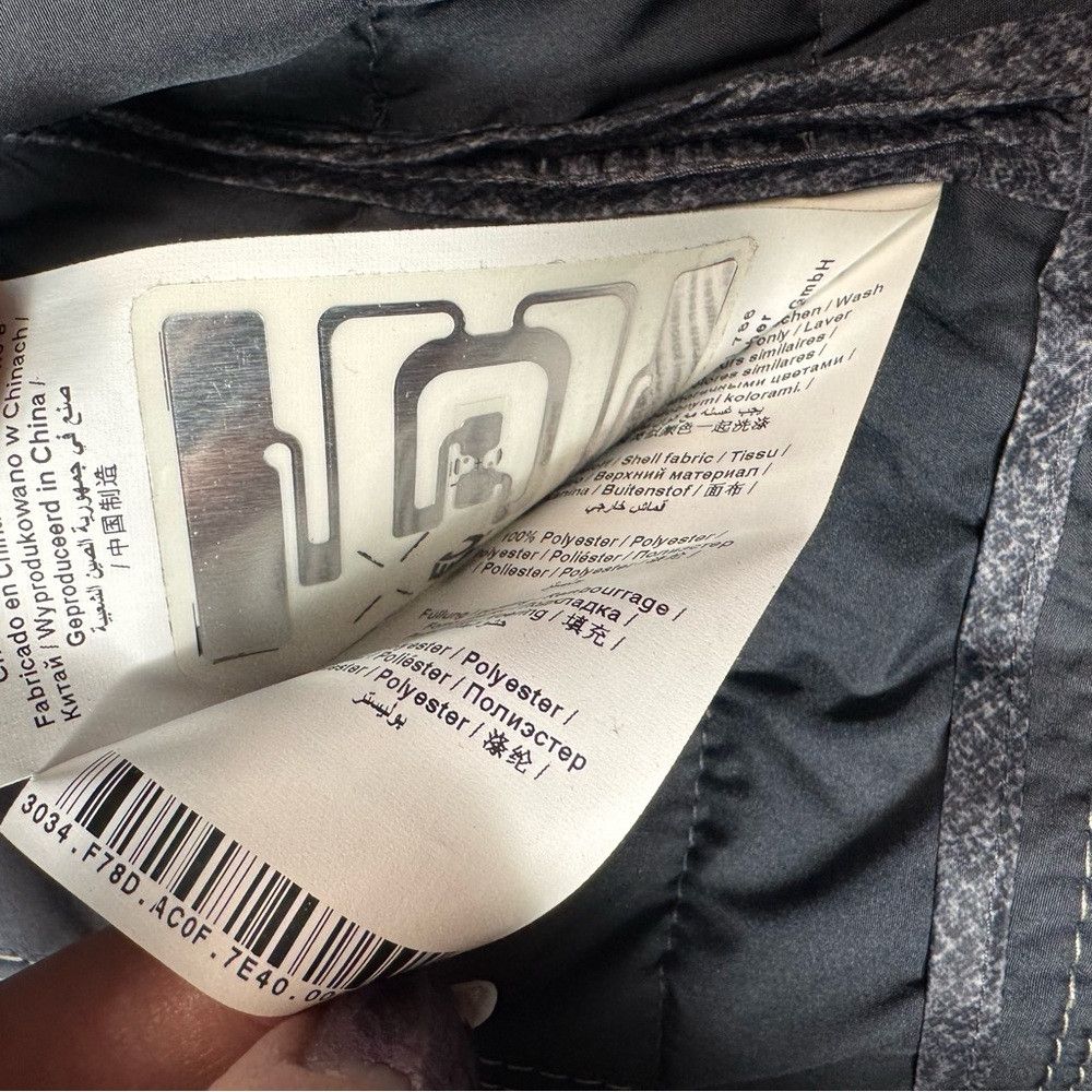 Gerry Weber Gerry Weber Asymmetrical Zip Quilted Zip Size 10 Size L / US 10 / IT 46 - 9 Thumbnail