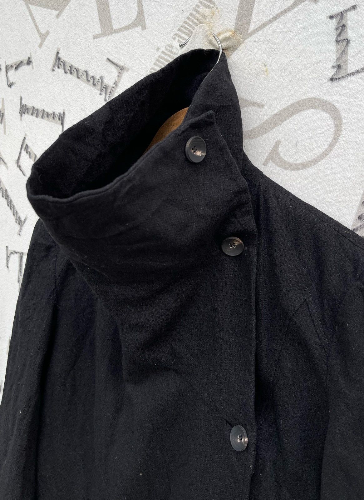 Helmut Lang 🔥 HELMUT LANG 'SAMURAI' ASYMMETRICAL BUTTON JACKET Size US S / EU 44-46 / 1 - 9 Thumbnail