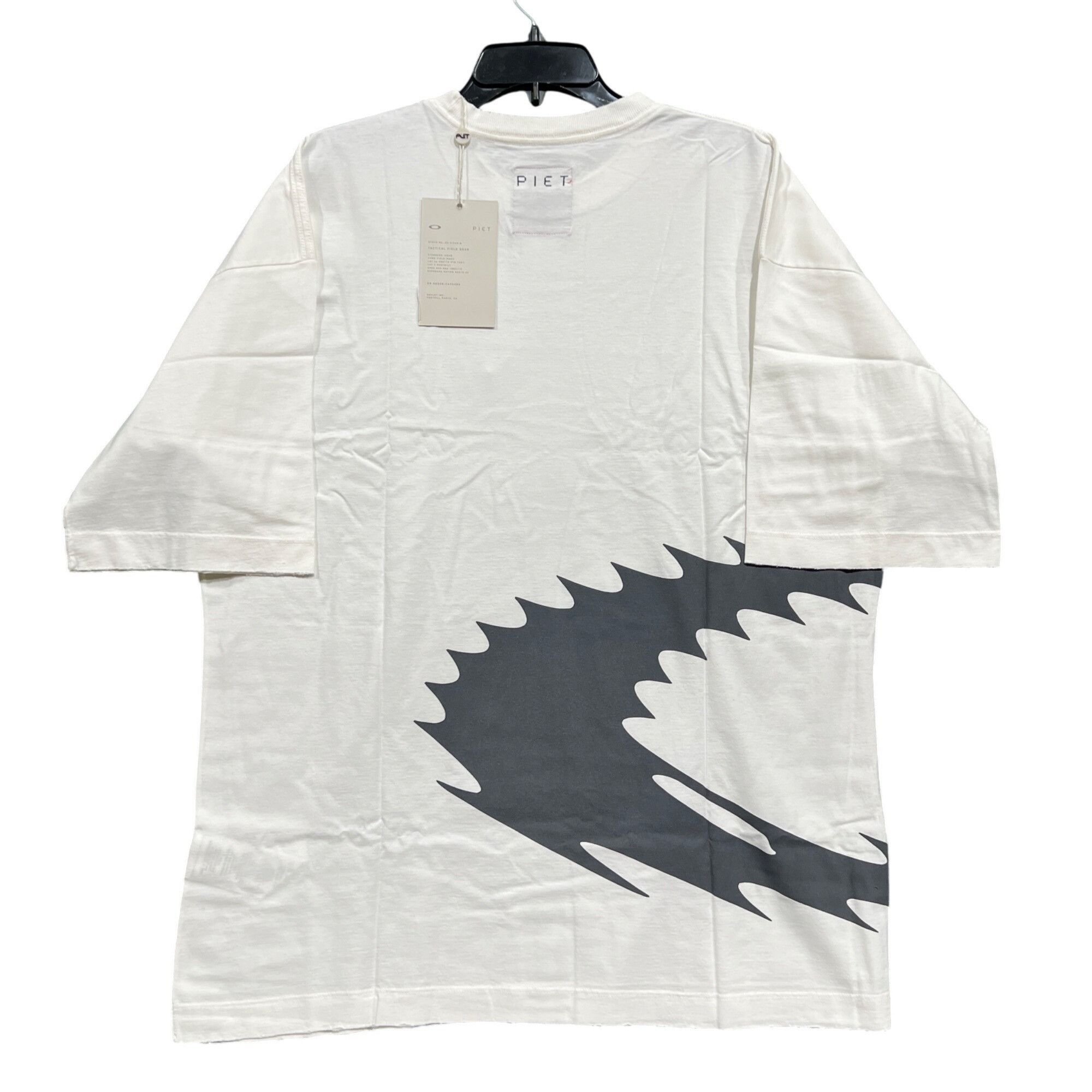 Oakley Oakley graphics shirt size xl NWT Size US XL / EU 56 / 4 - 2 Thumbnail