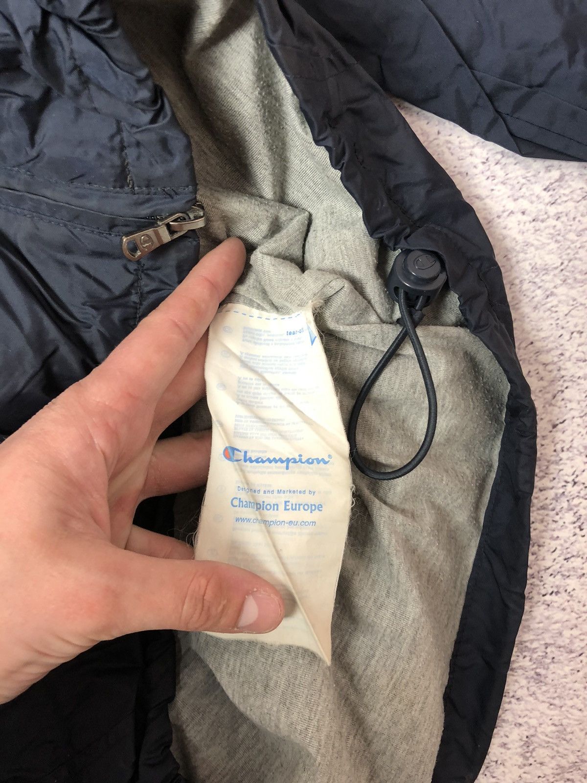 Champion Men’s Windbreaker champion x EuroBasket size Xl y2k vintage Size US XL / EU 56 / 4 - 6 Thumbnail