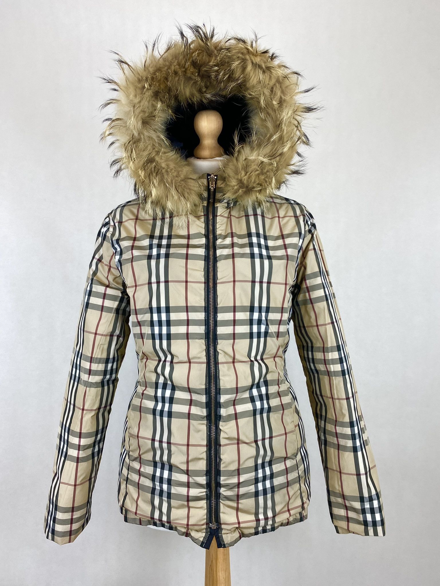 Burberry × Designer Burberry reversible jacket nova check two sided puffer Size L / US 10 / IT 46 - 3 Thumbnail