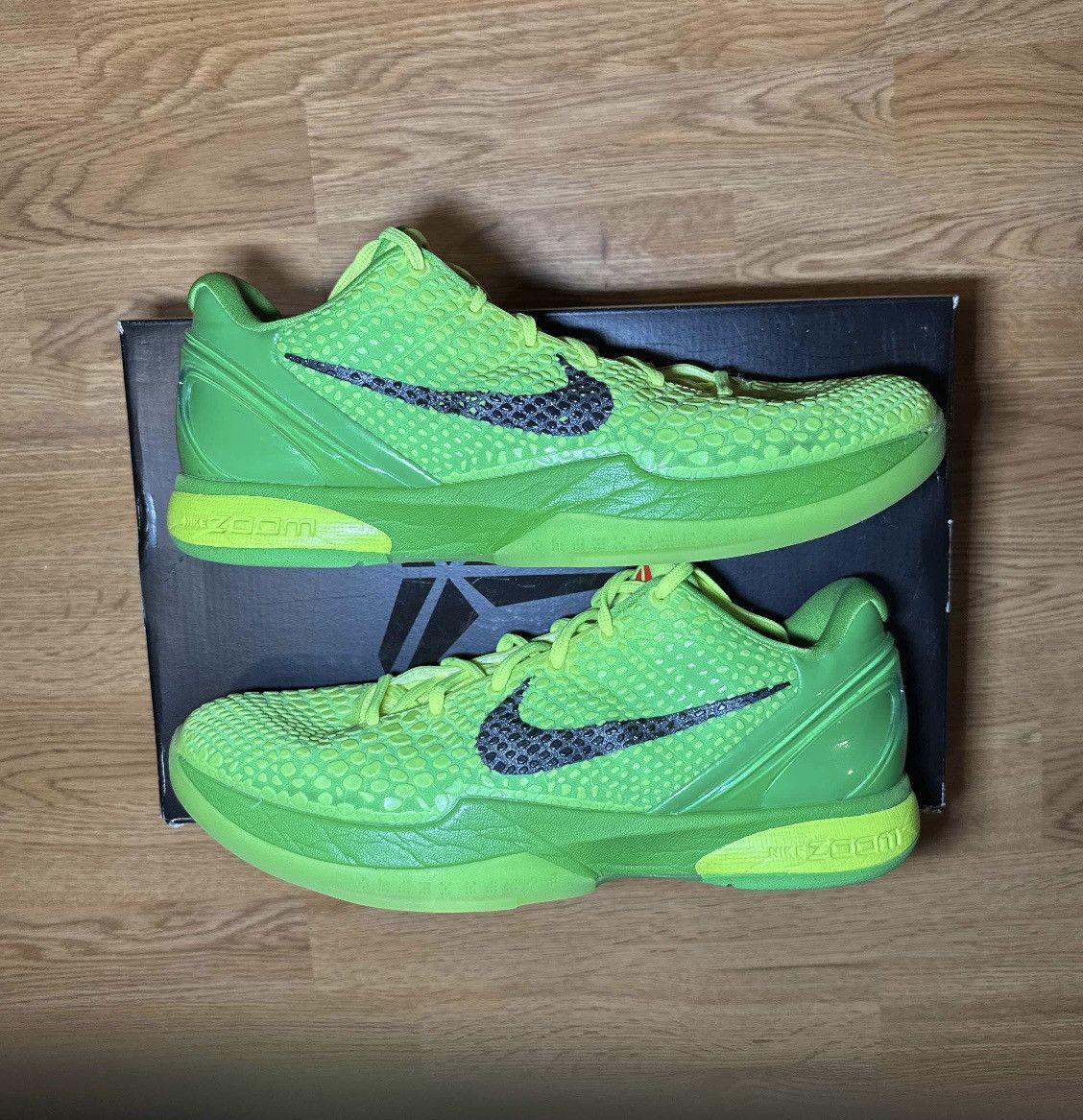 Nike Kobe 6 Grinch Size US 13 / EU 46 - 1 Thumbnail