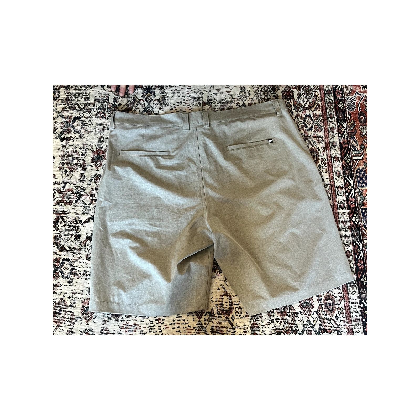 TravisMathew Travis Mathew Men Golf Chino Shorts Lightweight Beige Sz 38 Size US 38 / EU 54 - 3 Thumbnail