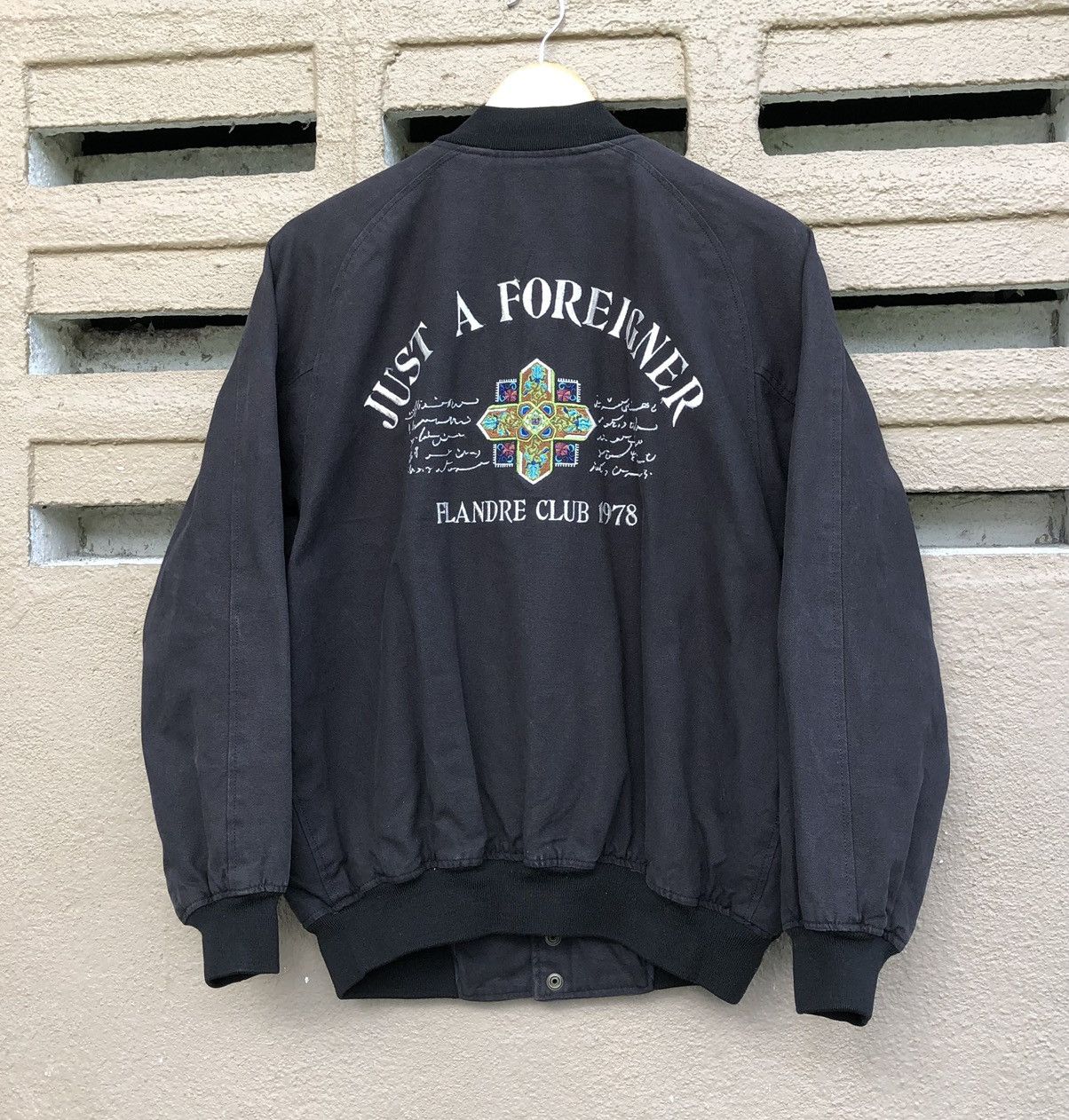 Vintage Vintage Flandre Club 1978 Khakis Bomber Jacket Size US M / EU 48-50 / 2 - 6 Thumbnail