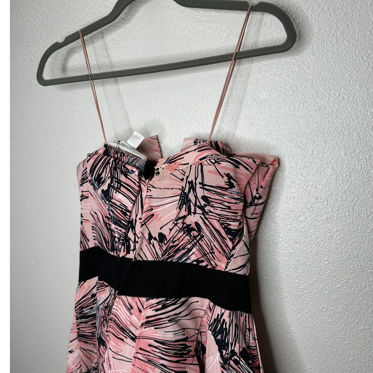 Carolina Herrera NWT Carolina Herrera Pink Parasol Print Strapless Dress S Size S / US 4 / IT 40 - 8 Thumbnail