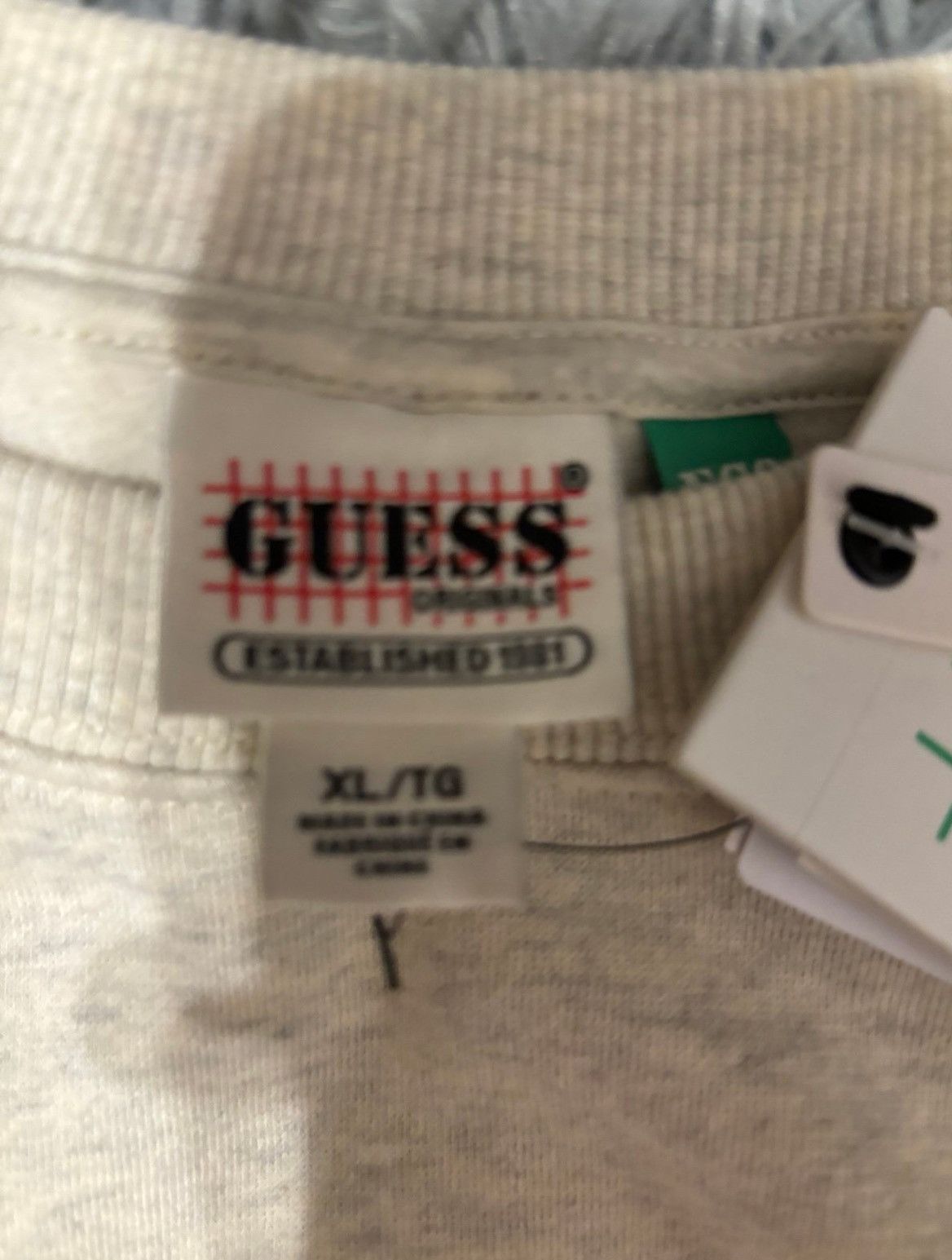 Guess Men’s Guess crew neck Size US XL / EU 56 / 4 - 3 Thumbnail