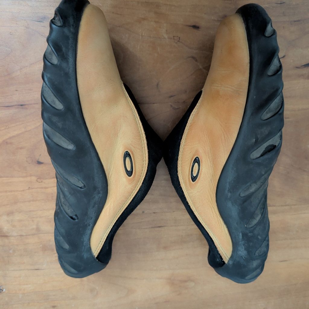 Oakley Ladies' Oakley Slip On Clog Mule Shoes Size 9 Size US 9 / IT 39 - 4 Thumbnail