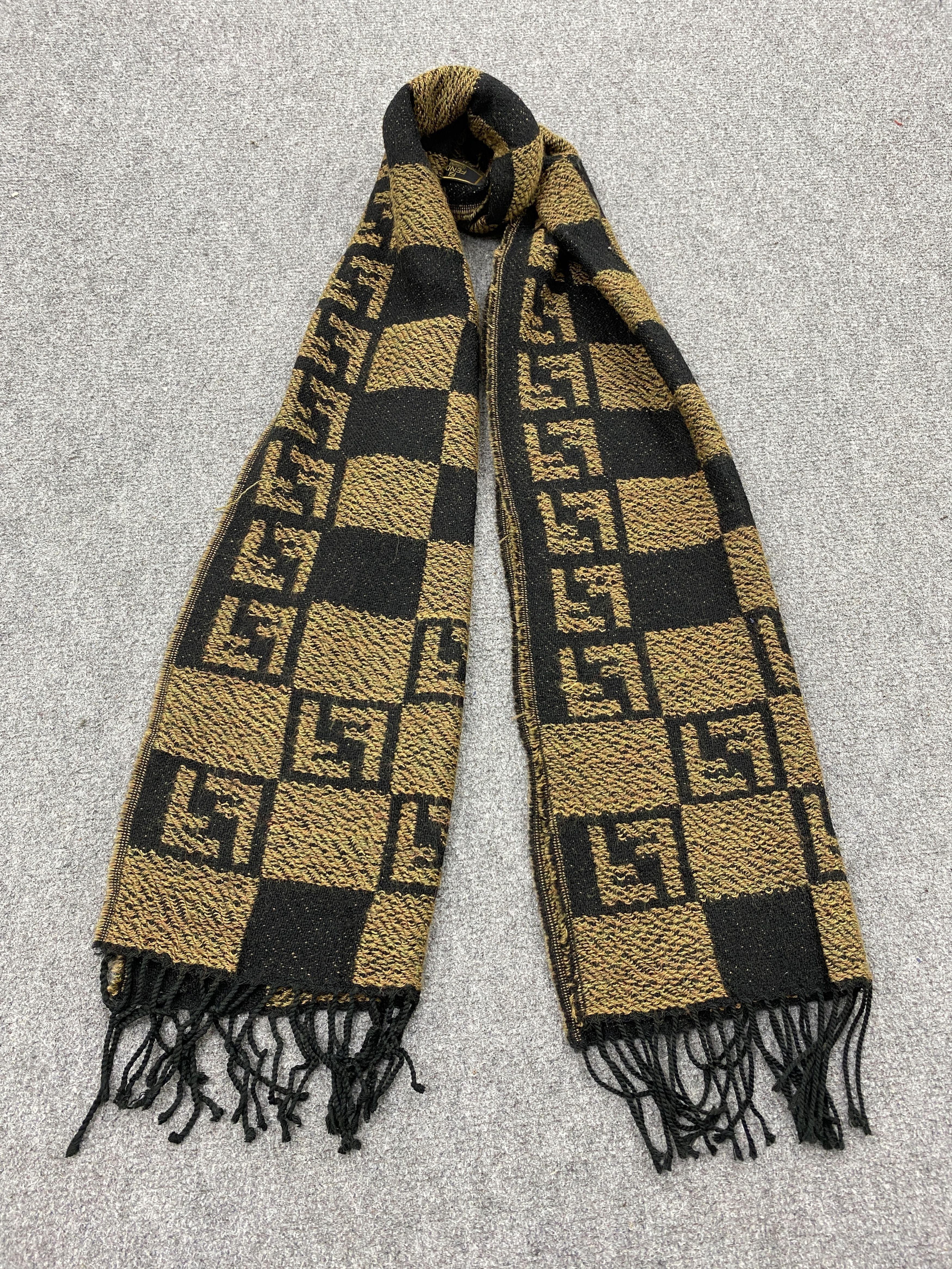 Fendi Fendi Monogram Muffler Fendi Scarf - SC0024 Size ONE SIZE - 2 Thumbnail