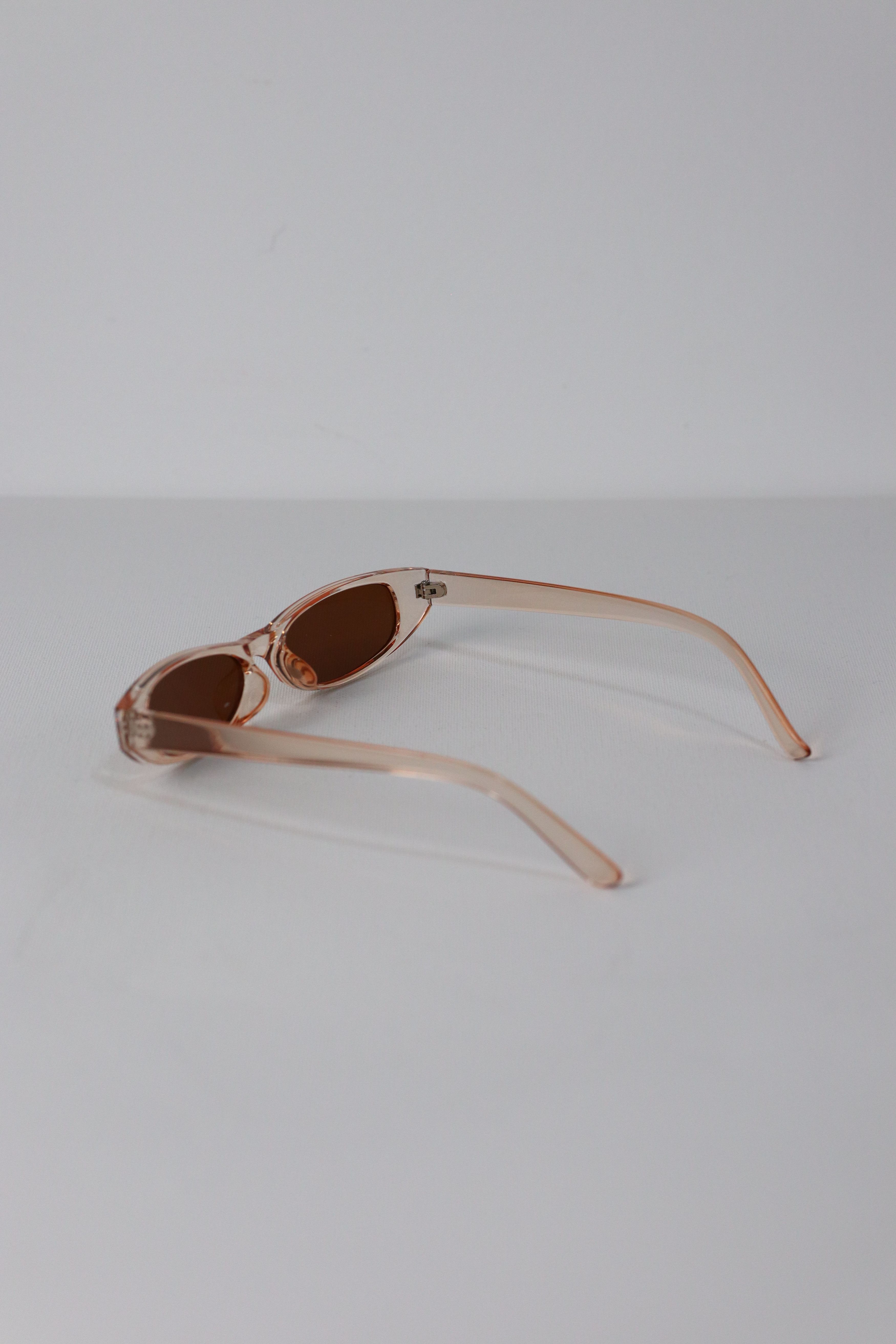 Japanese Brand Y2k Avant Garde Futuristic Rectangle Champagne Sunglasses OS Size ONE SIZE - 8 Thumbnail