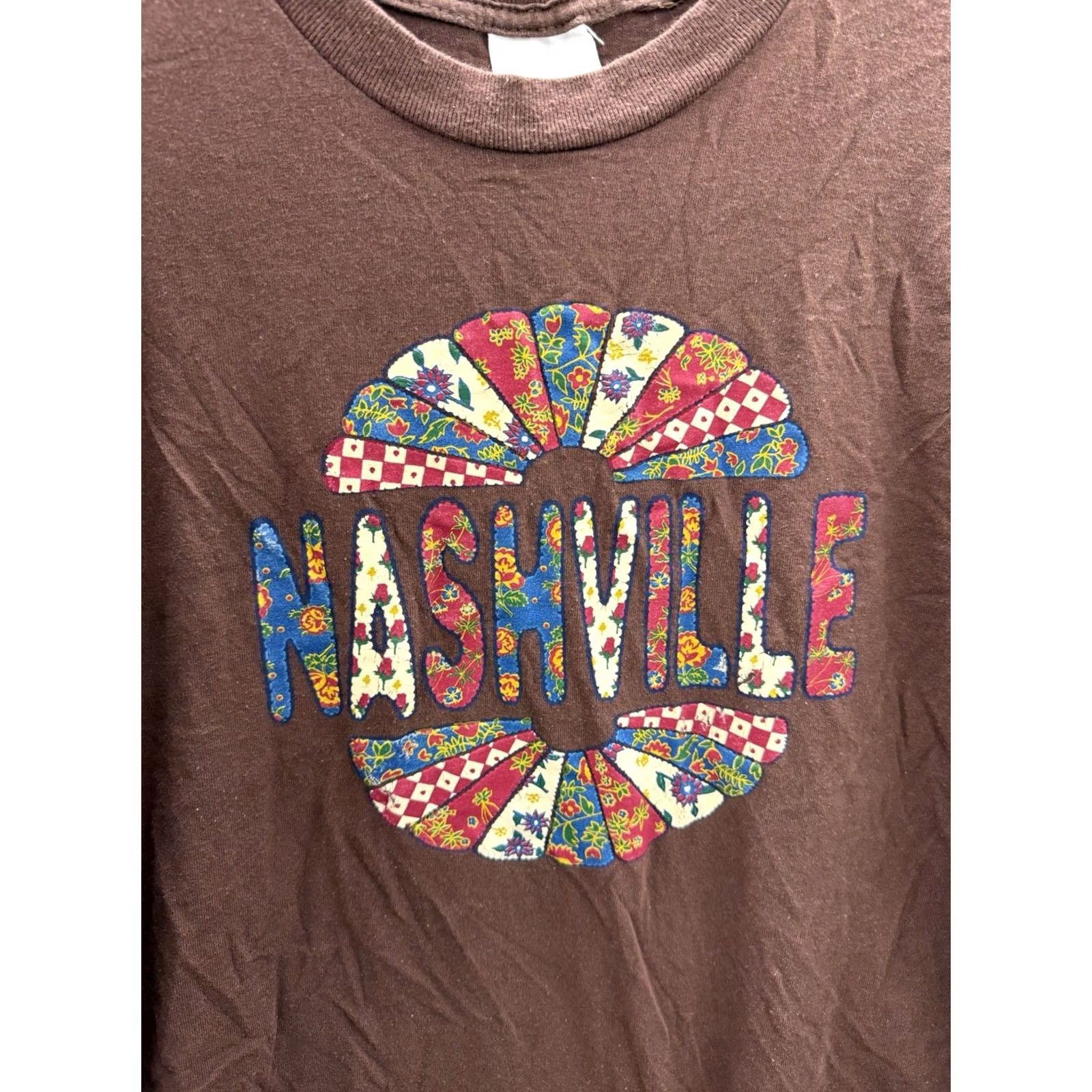 Vintage Sport Attack T-Shirt Size Large Brown Nashville Quilt Graphic Short Sleeve Size US XL / EU 56 / 4 - 2 Thumbnail