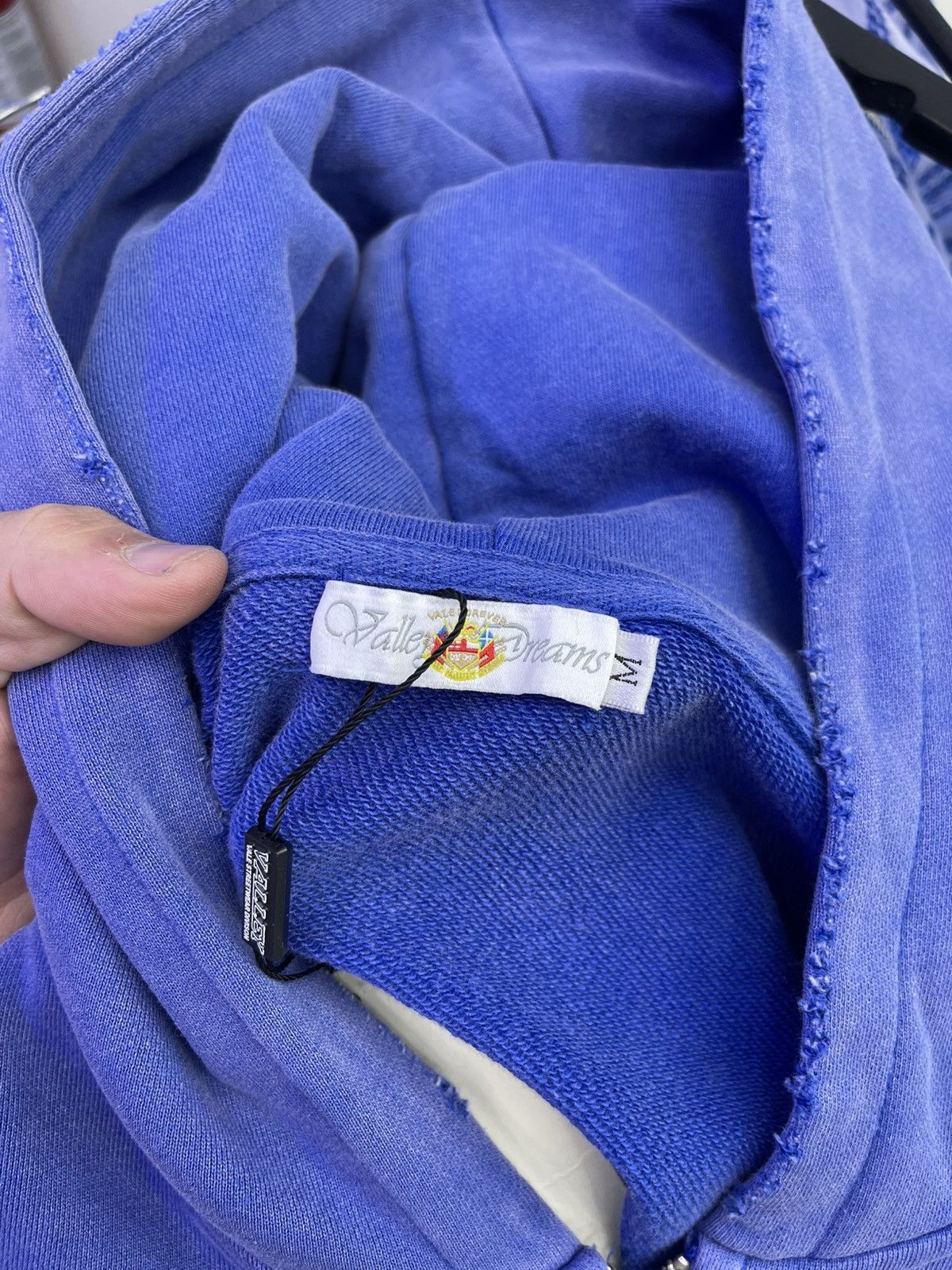 Vale Vale lives hoodie (blue) Size US M / EU 48-50 / 2 - 3 Thumbnail
