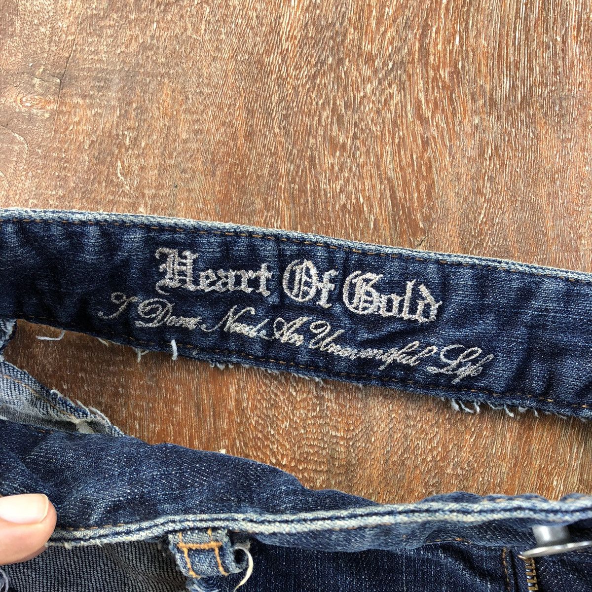 Japanese Brand Thrashed Faded Heart Of Gold Denim ERD GRUNGE Short Pant Size 32" / US 10 / IT 46 - 5 Thumbnail