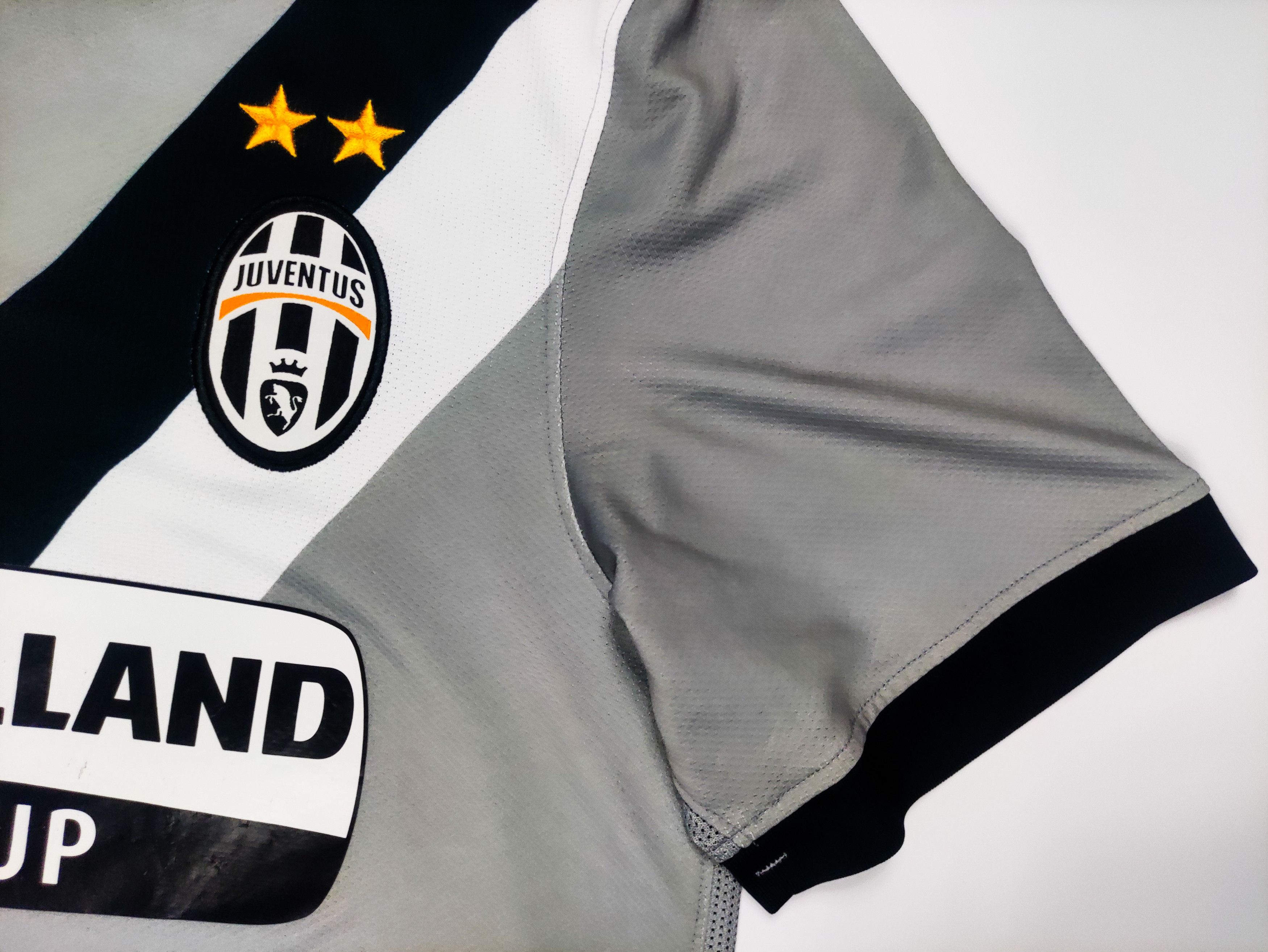 Nike Amauri #11 Juventus FC 2009 2010 Nike Away Shirt Kit Jersey Size US S / EU 44-46 / 1 - 15 Thumbnail