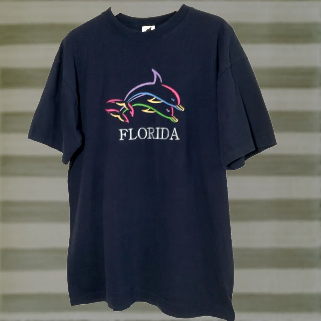 Rainbow VINTAGE Florida Dolphins Shirt XL Rainbow Embroidered Ocean Blue Blue Horz Men T-Shirt Embroidered Dolphins Holiday Tourist Size US XL / EU 56 / 4 - 1 Thumbnail