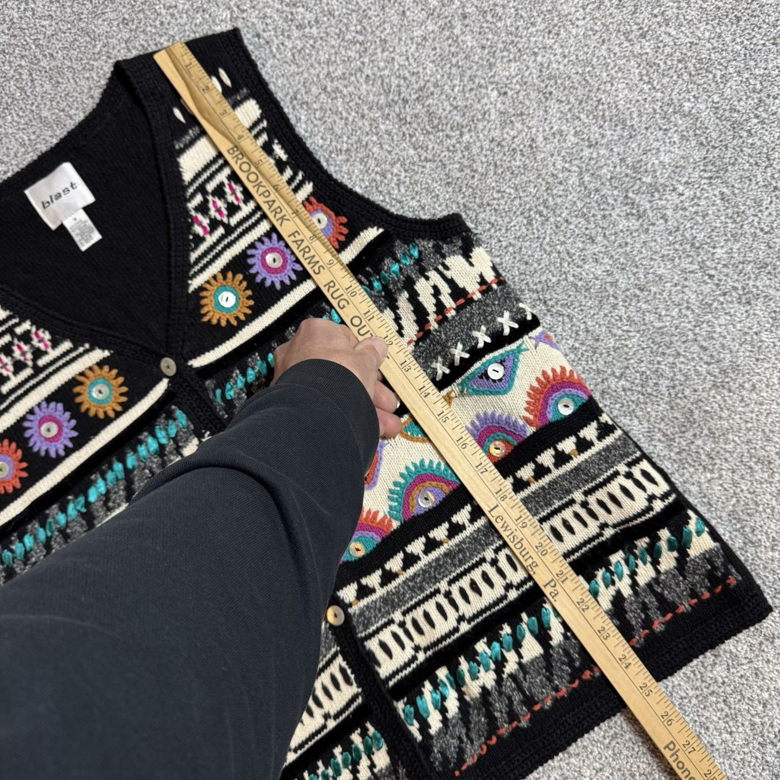 Other Vintage 90s Sweater Vest Womens M Boho Tribal Embroidered Size M / US 6-8 / IT 42-44 - 2 Thumbnail