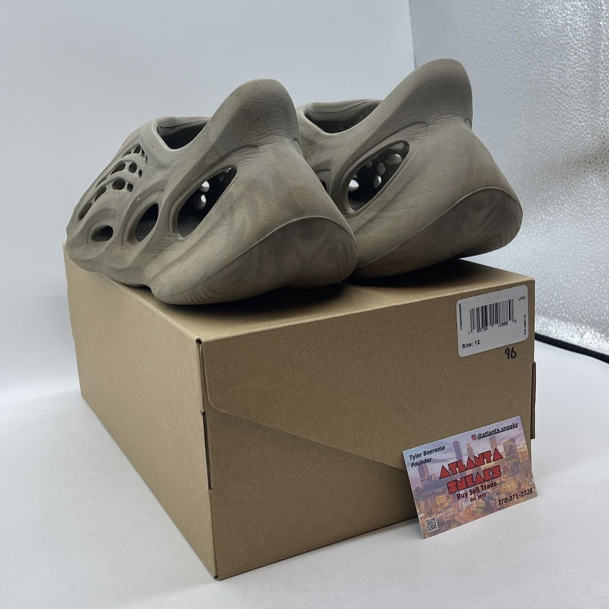 Yeezy foam runner stone sage