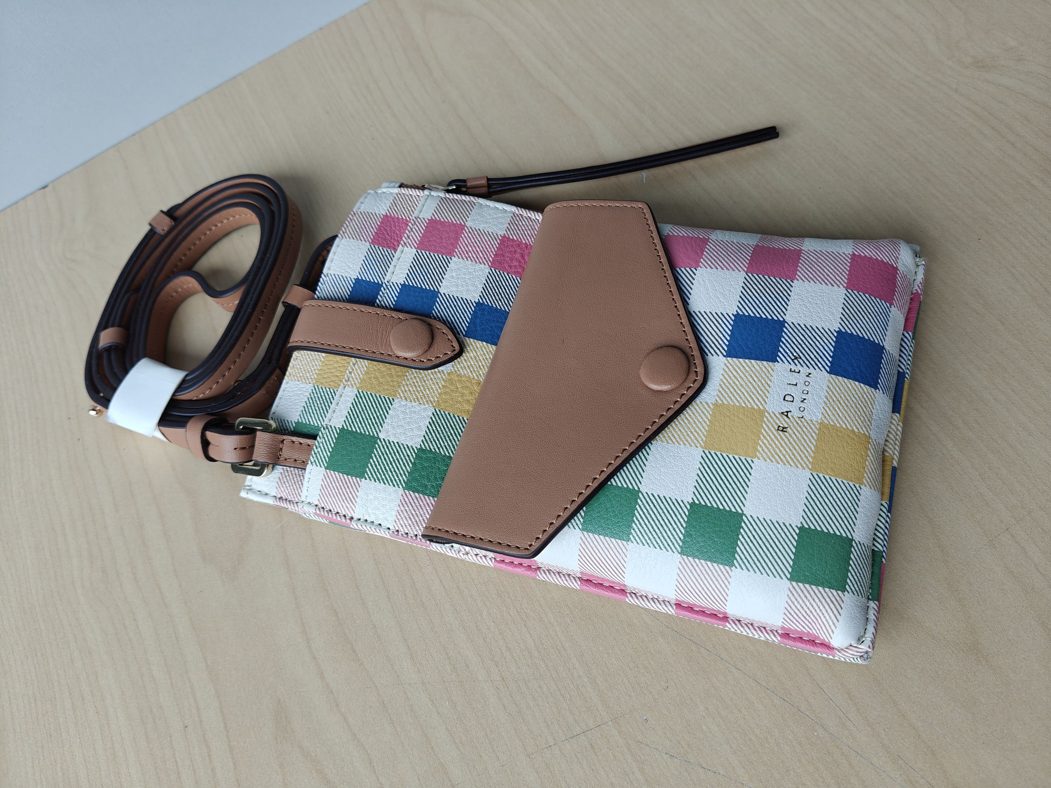 Other Radley London phone crossbody bag Free Shipping T/7006 Size ONE SIZE - 4 Thumbnail